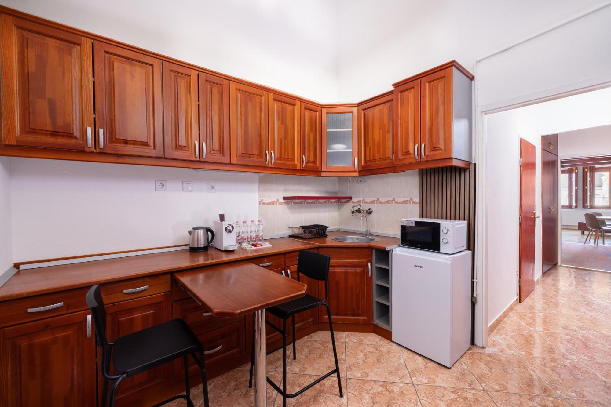 Apartamento de 2 dormitorios con galería