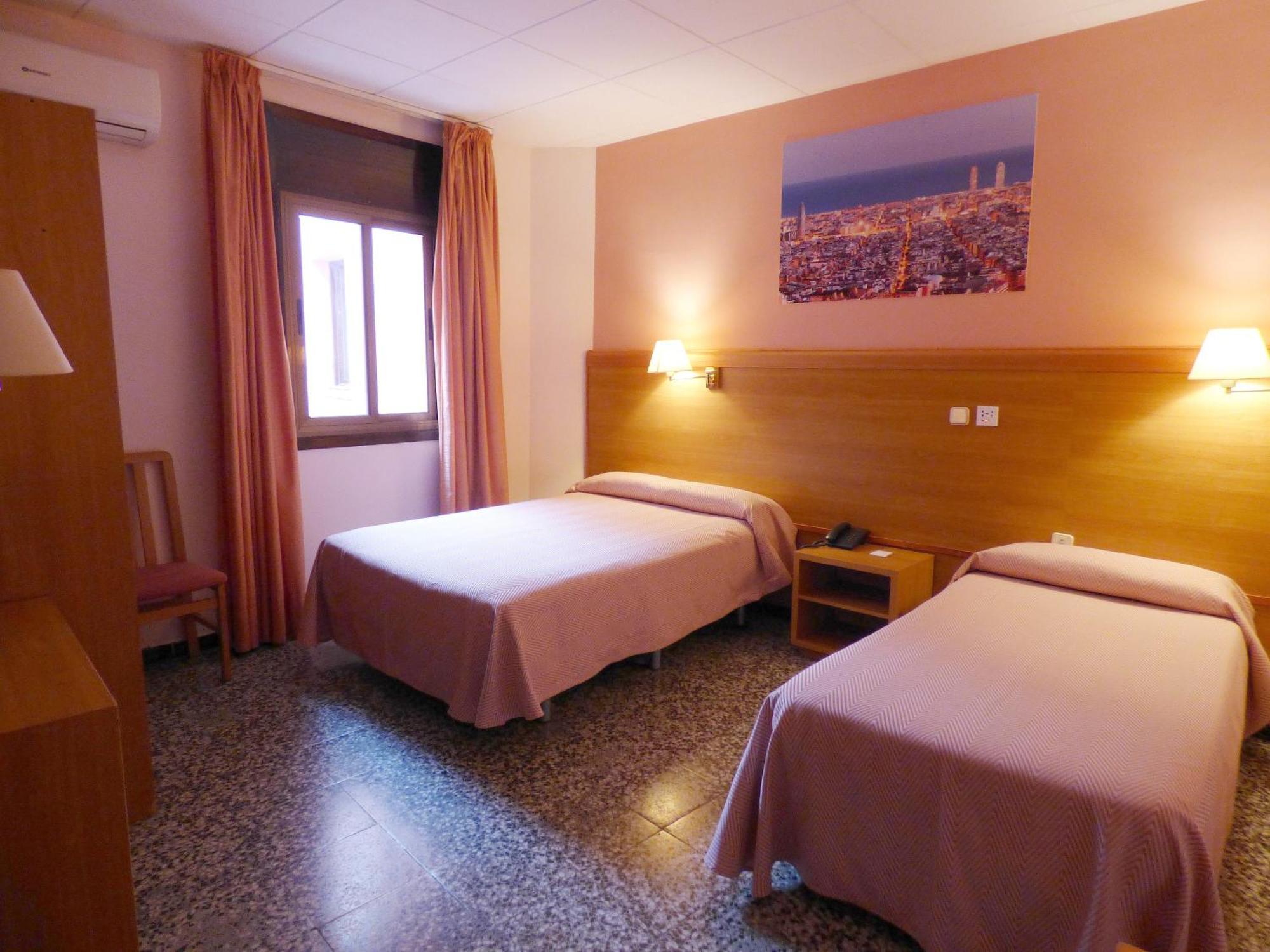 Budget Twin Room,1742665507:JPEG
