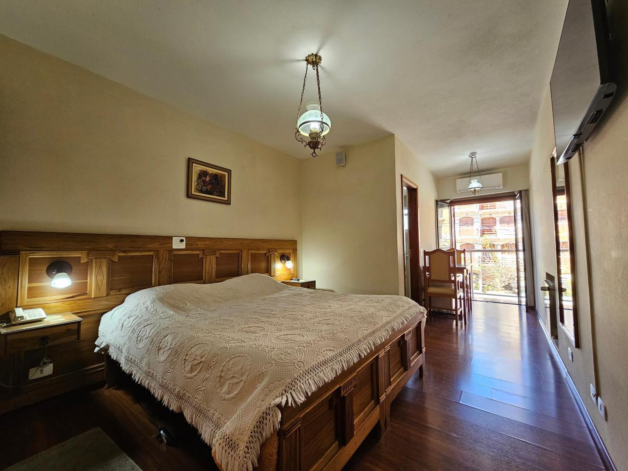 Quarto Deluxe com Cama Queen-size