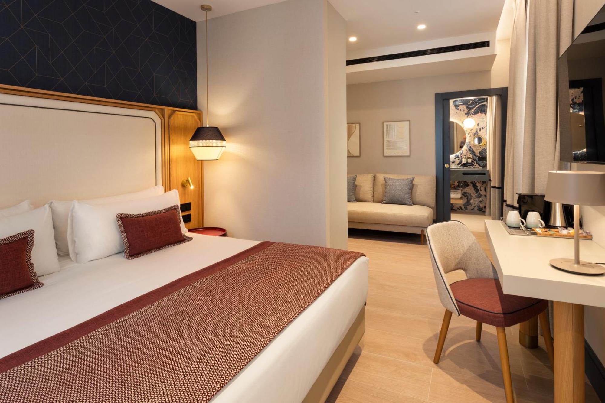 Junior Suite,1687028605:JPEG