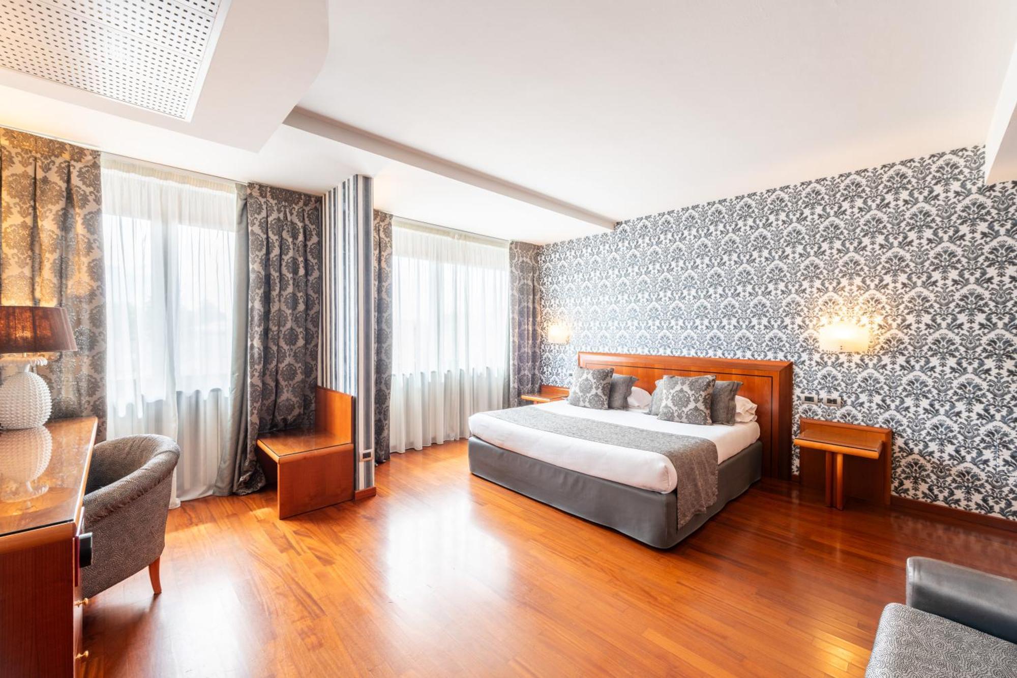 Junior Suite,1687452026:JPEG