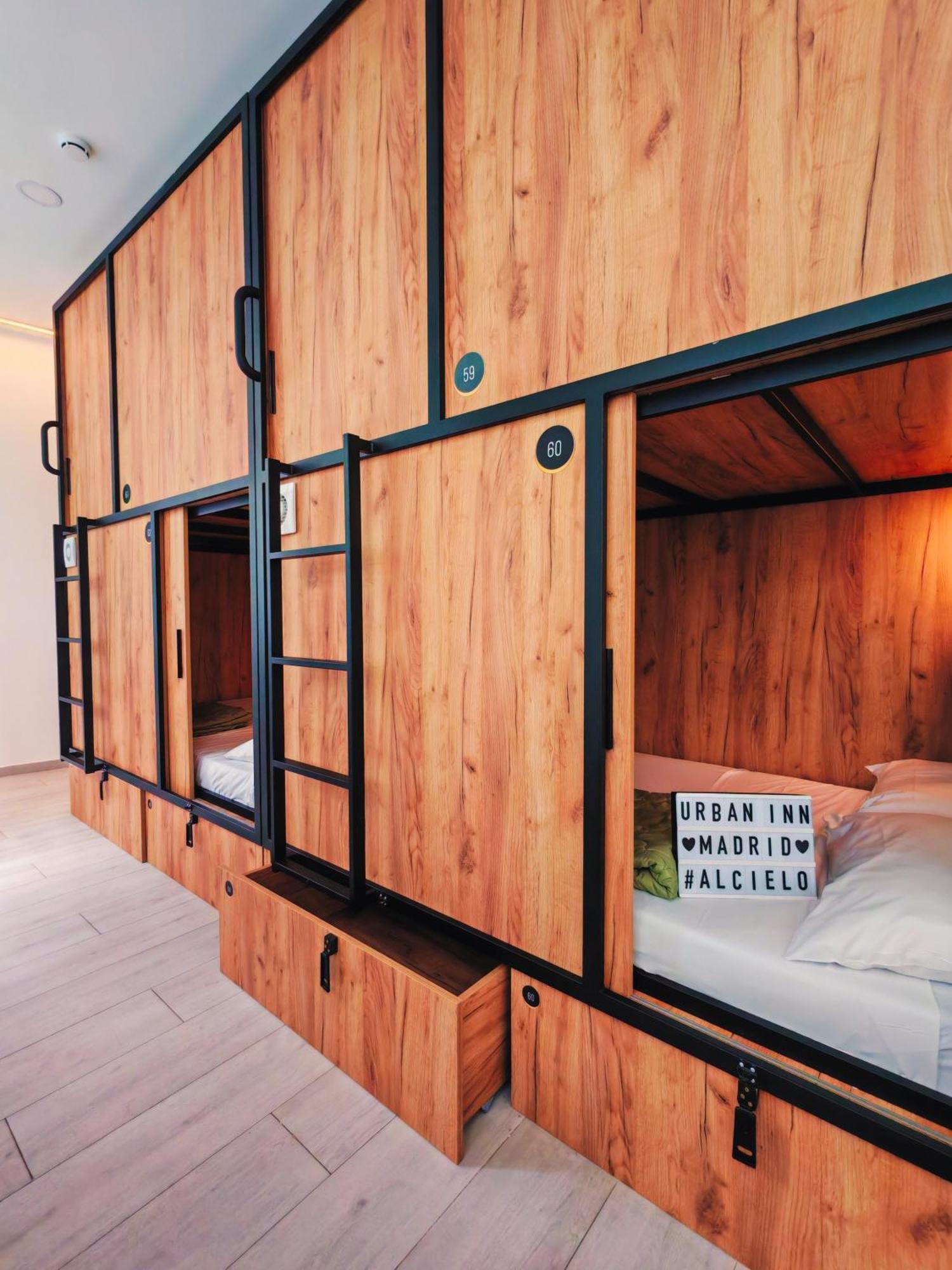 Double Capsule room,1688304976:JPEG