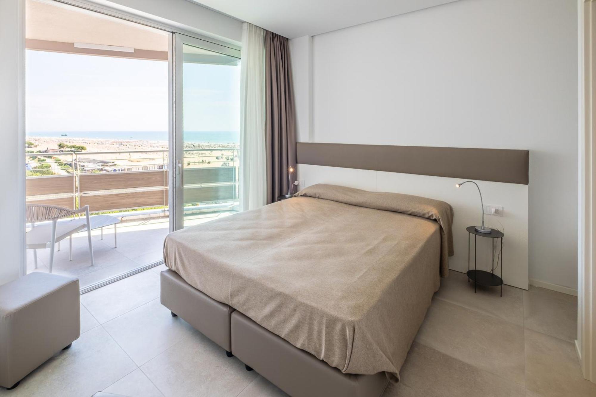 Deluxe Junior Suite