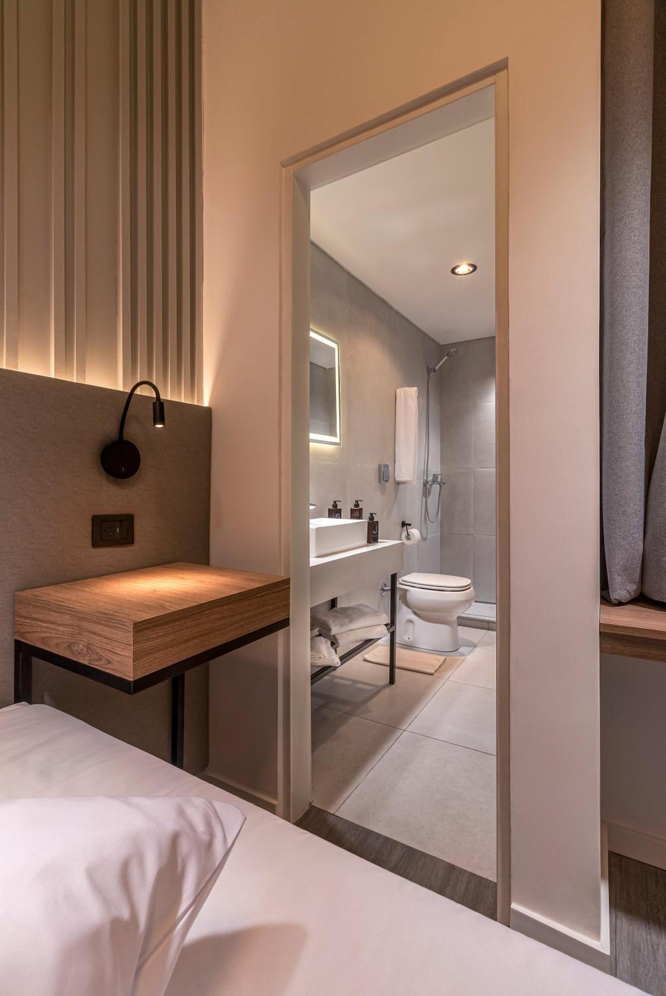Standard Double Room,1688834406:JPEG