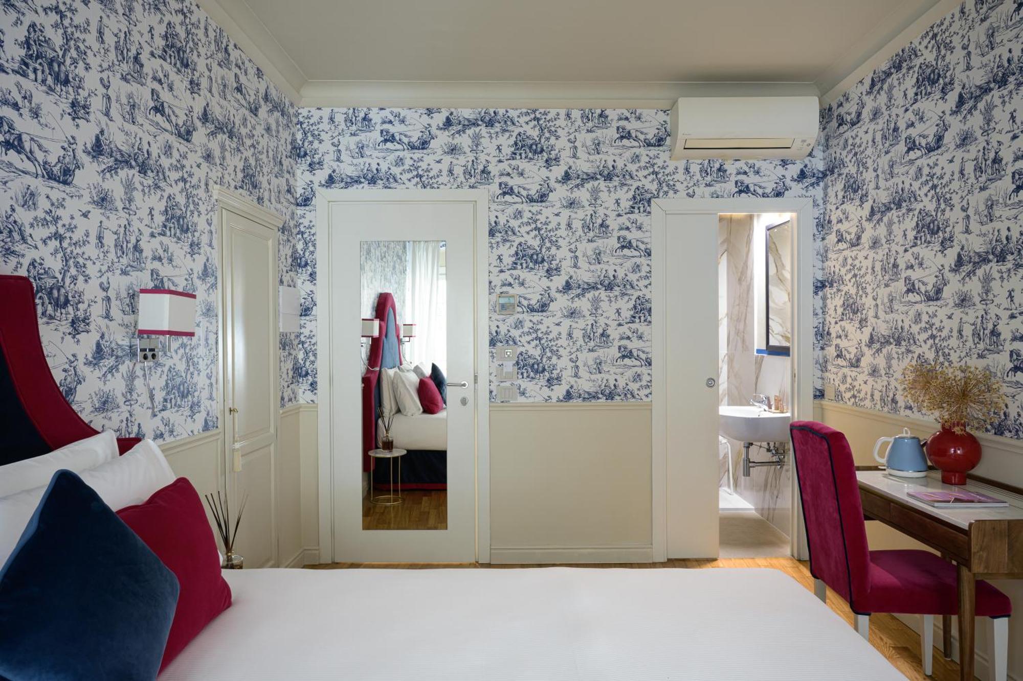 Deluxe Room,1689846662:JPEG