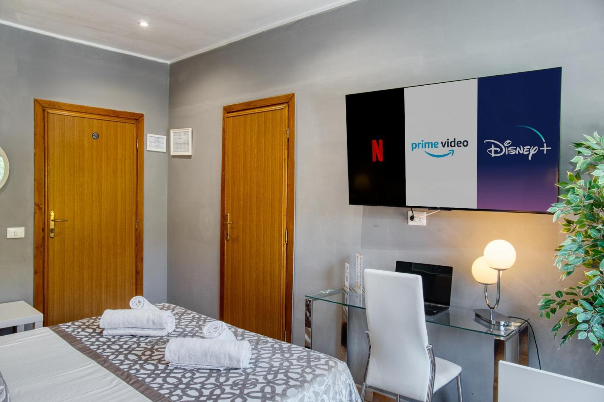 Deluxe Double Room,1689855411:JPEG