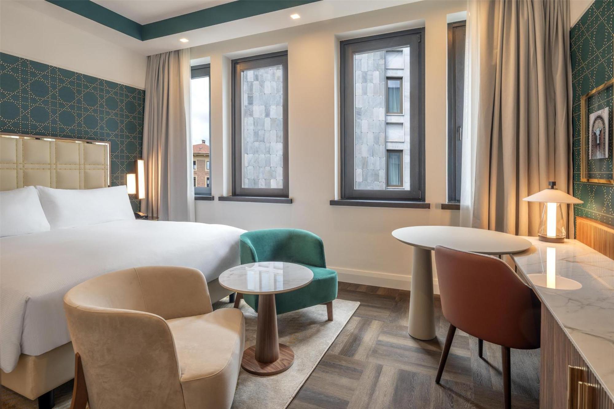 King Guest Room,1689904302:JPEG