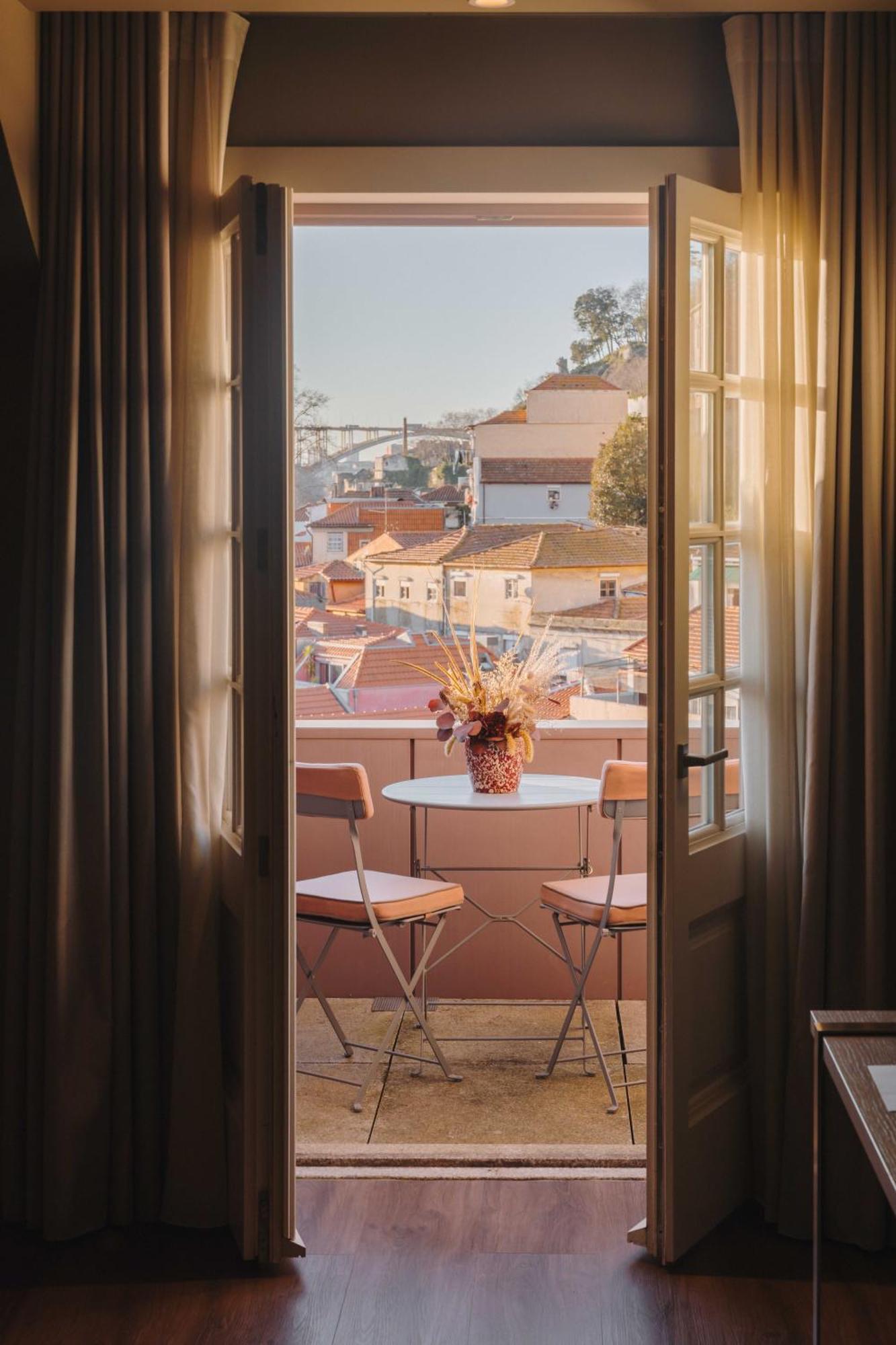 Superior Room Balcony,1689956643:JPEG