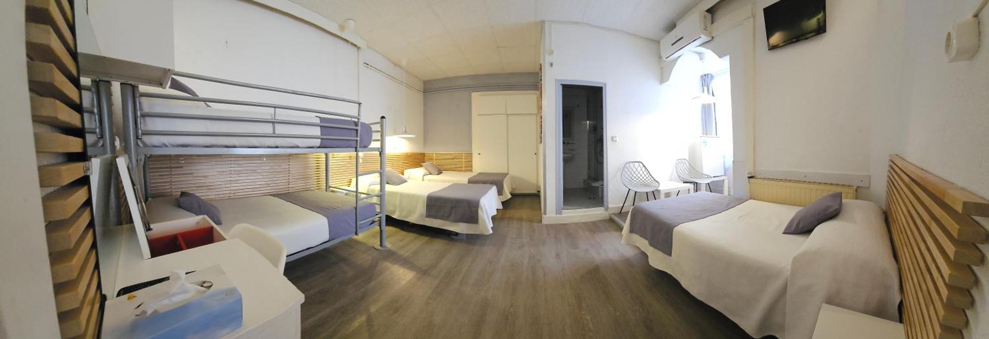 Standard Family Room,1690944230:JPEG