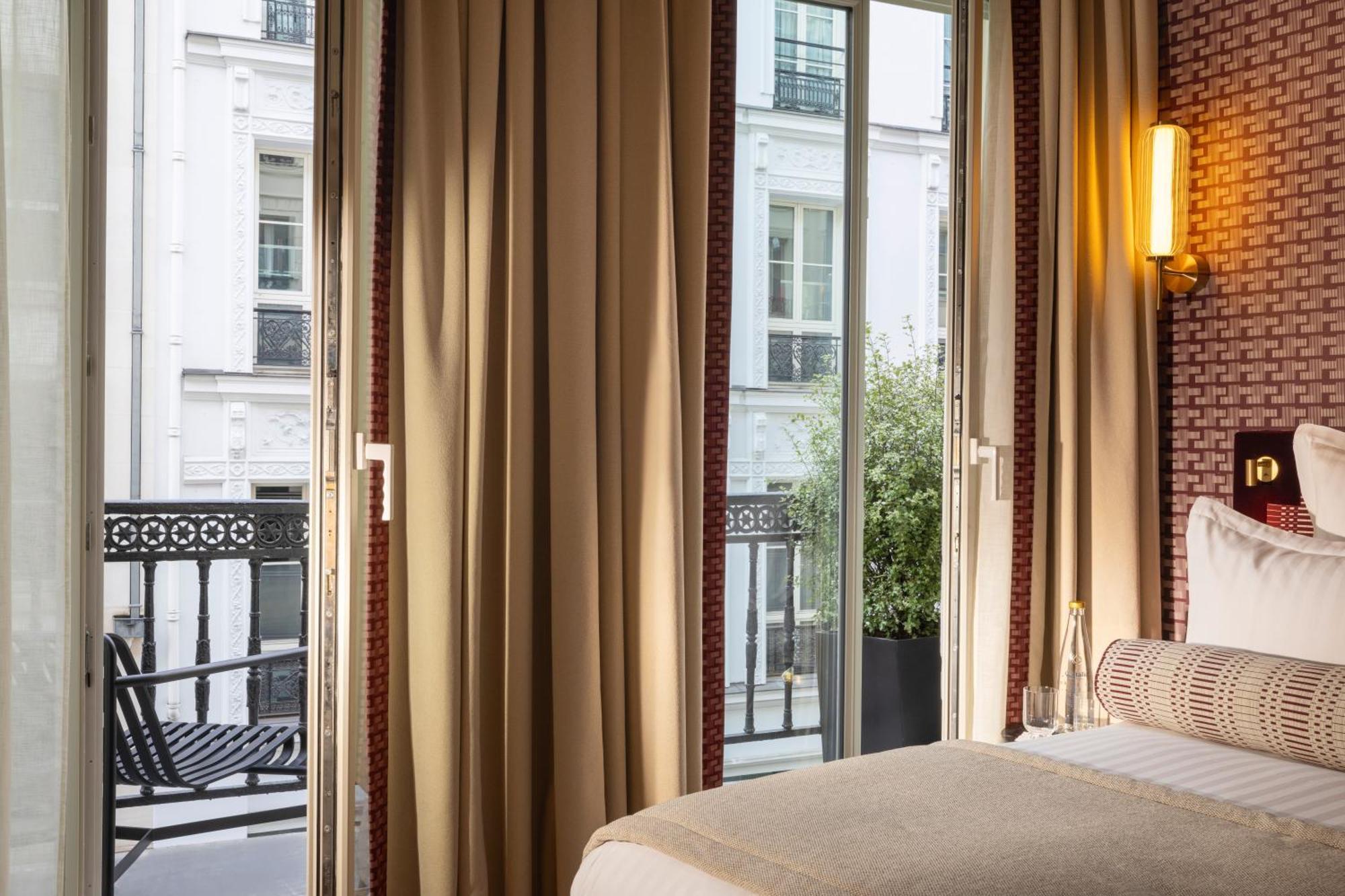 Deluxe Double Room Balcony Spa Access,1692207119:JPEG
