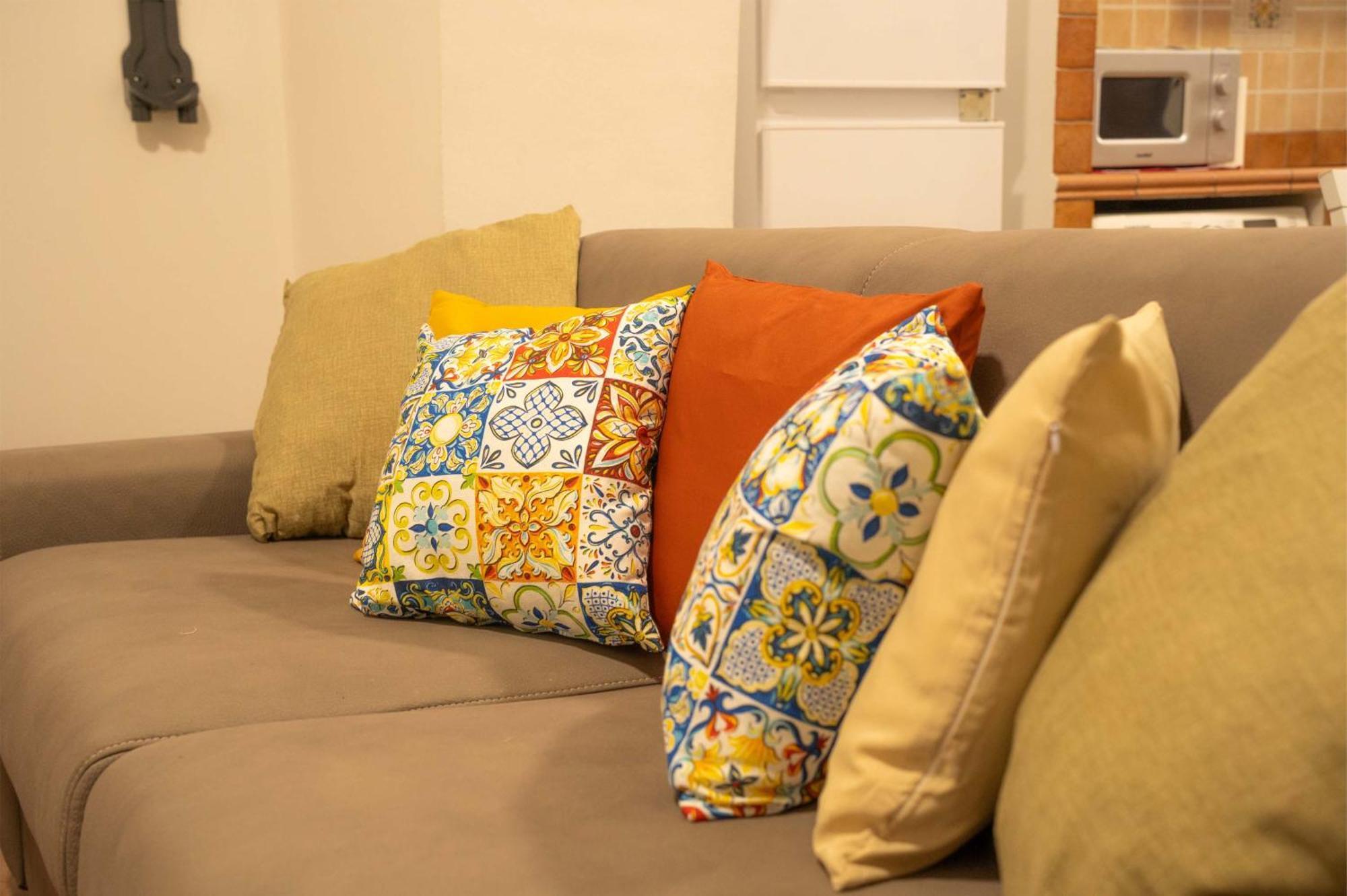 Two-Bedroom House,1693065592:JPEG