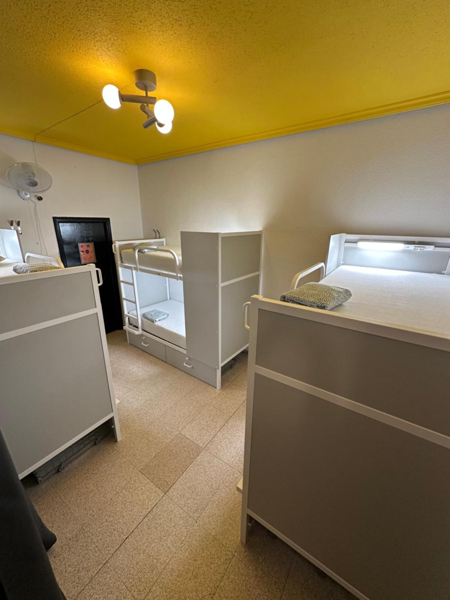 Chambre Familiale avec Salle de Bains Privative