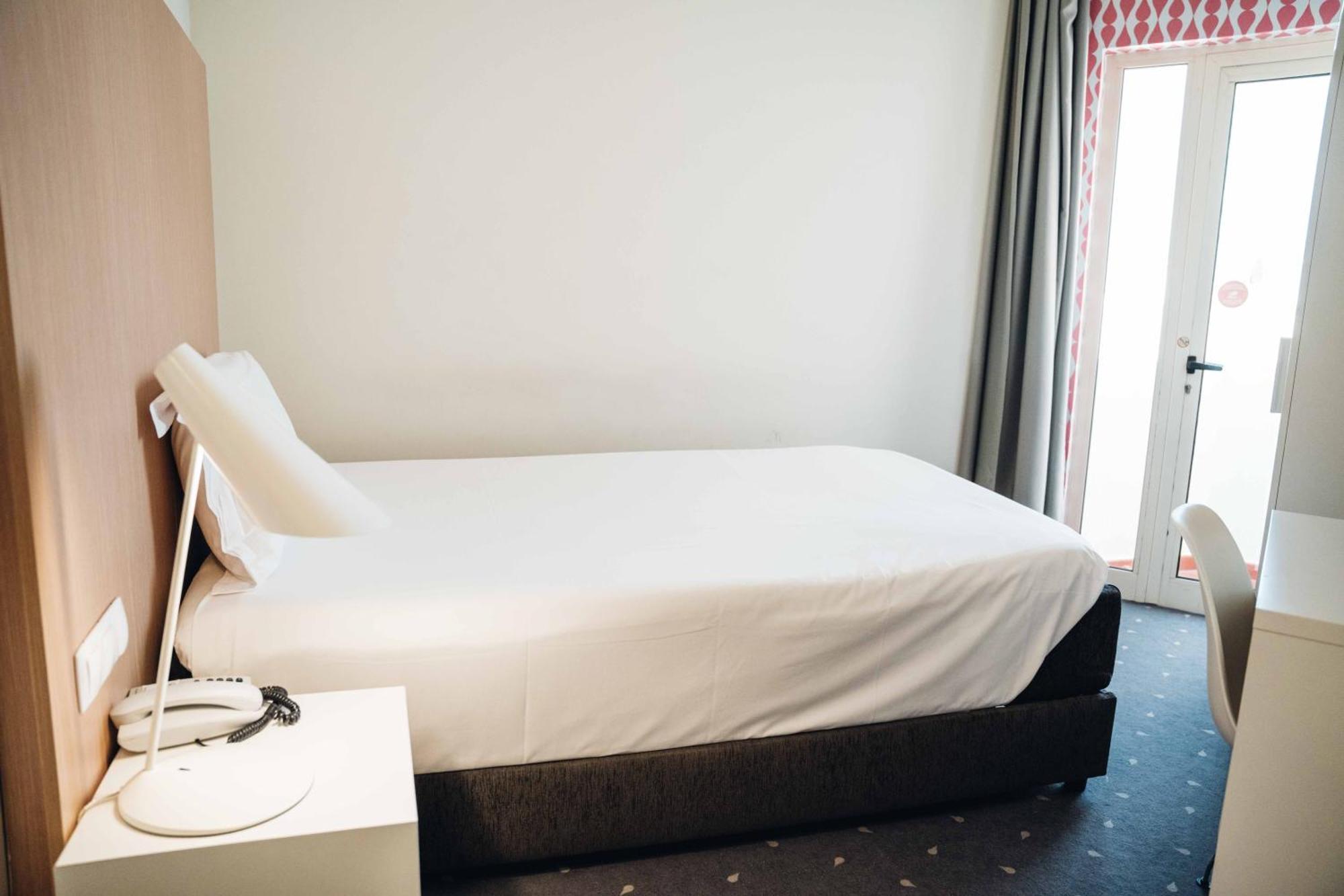 Single Room,1697783273:JPEG