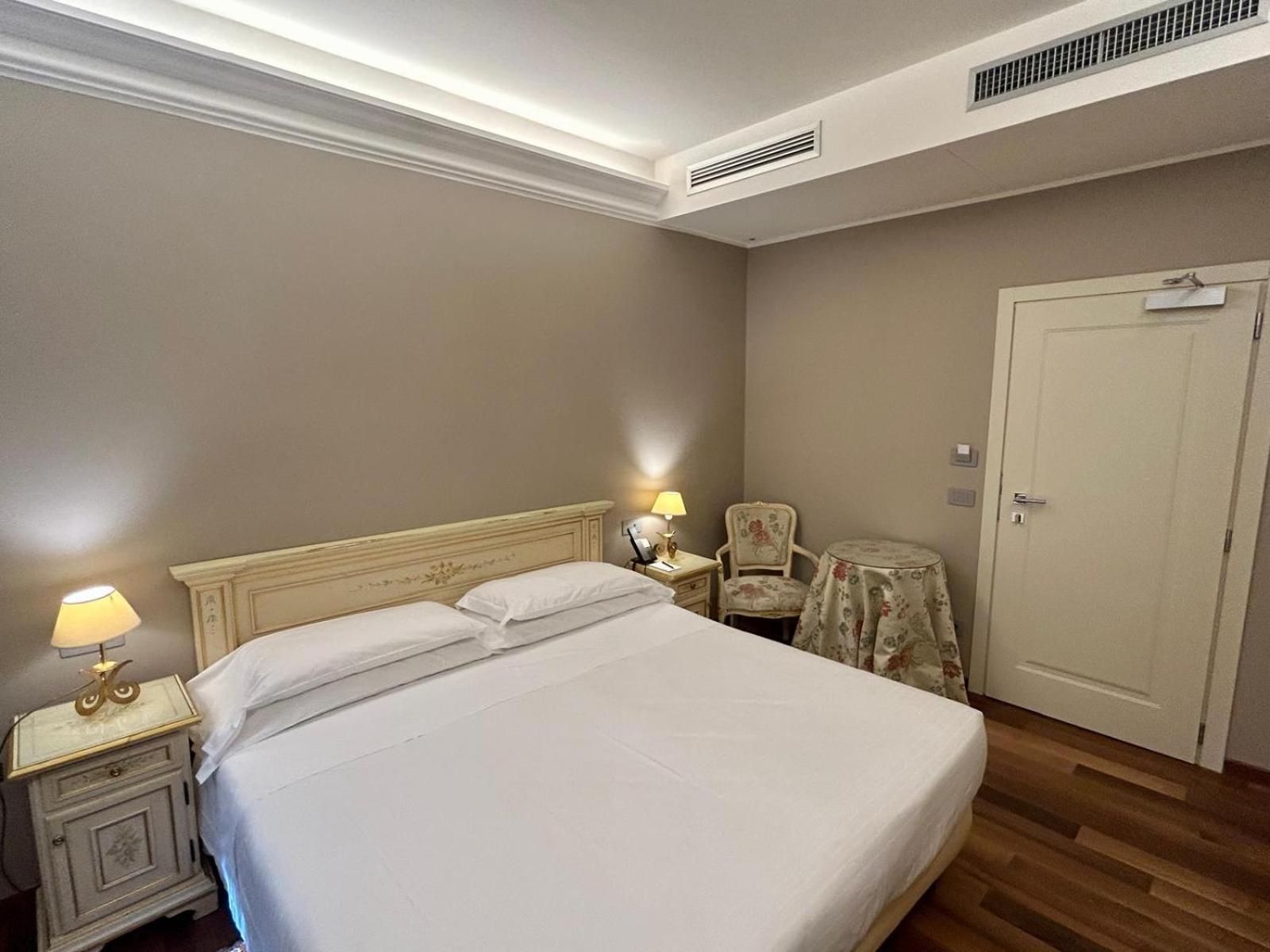 Classic Double Room,1697790962:JPEG