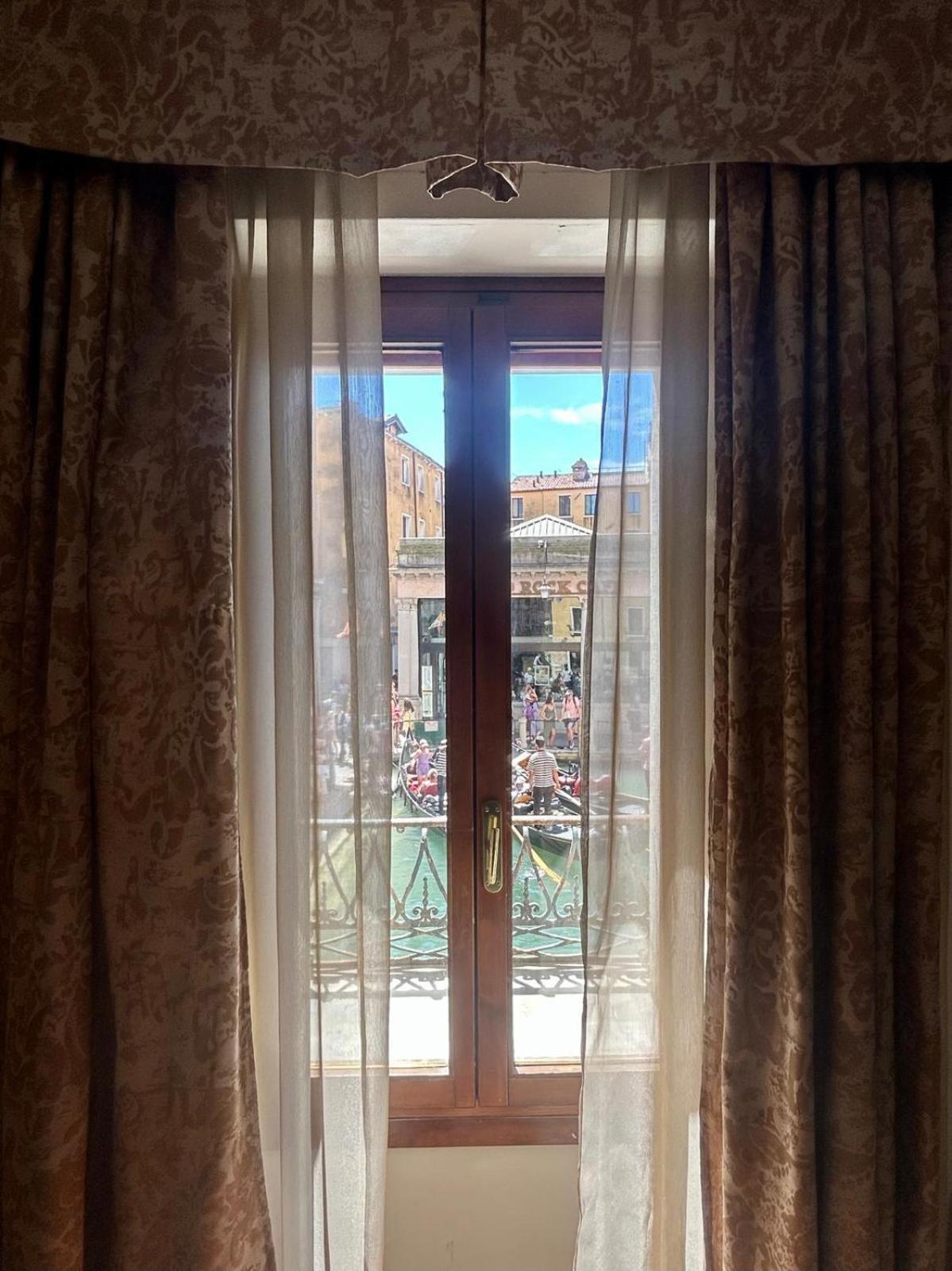 Classic Double Room with Canal View,1697790977:JPEG