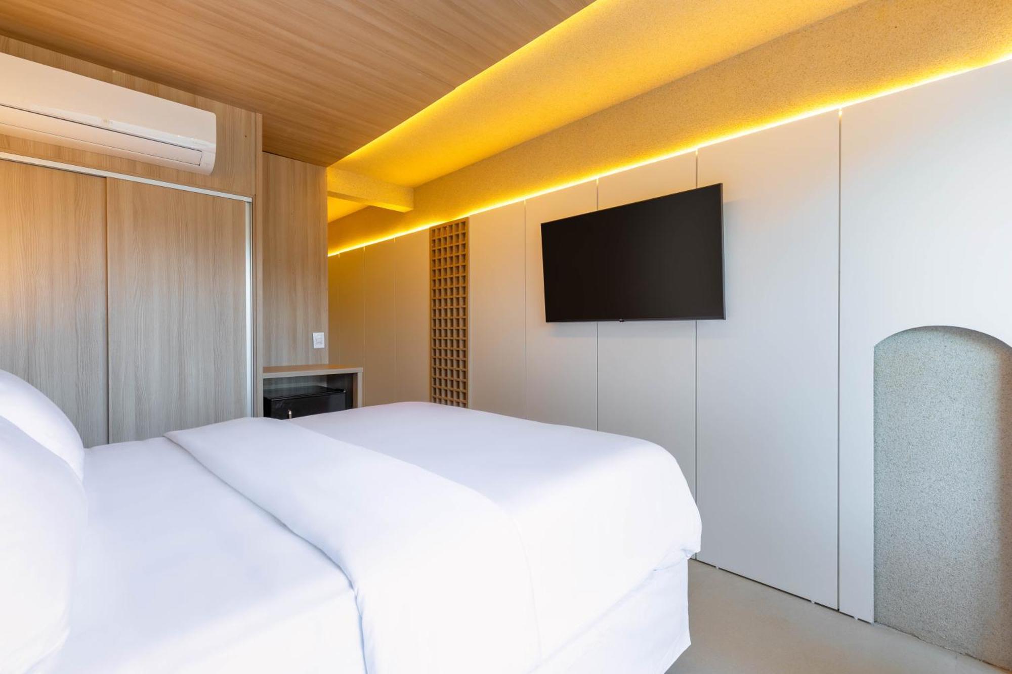 Suite with Private Pool - Ground Floor,1697851407:JPEG