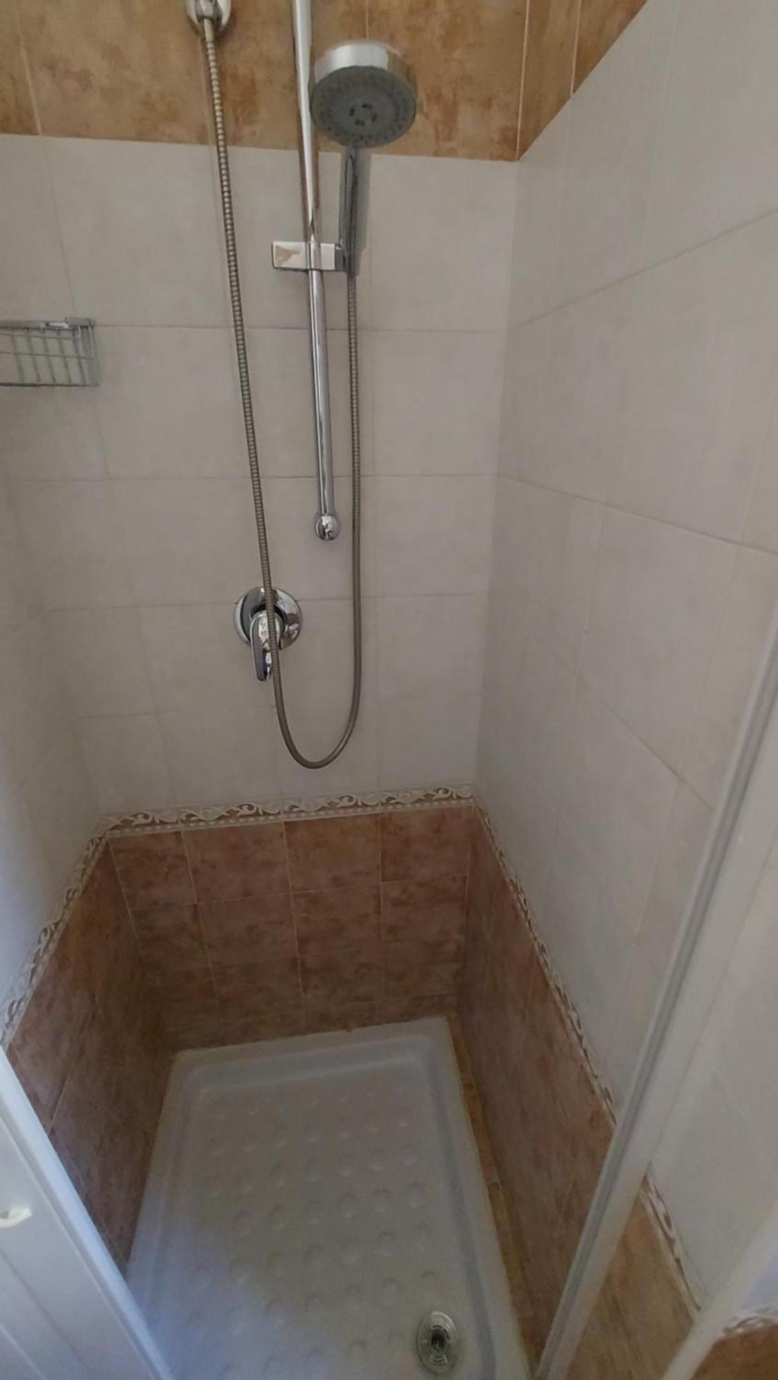 Camera Matrimoniale con Bagno Privato