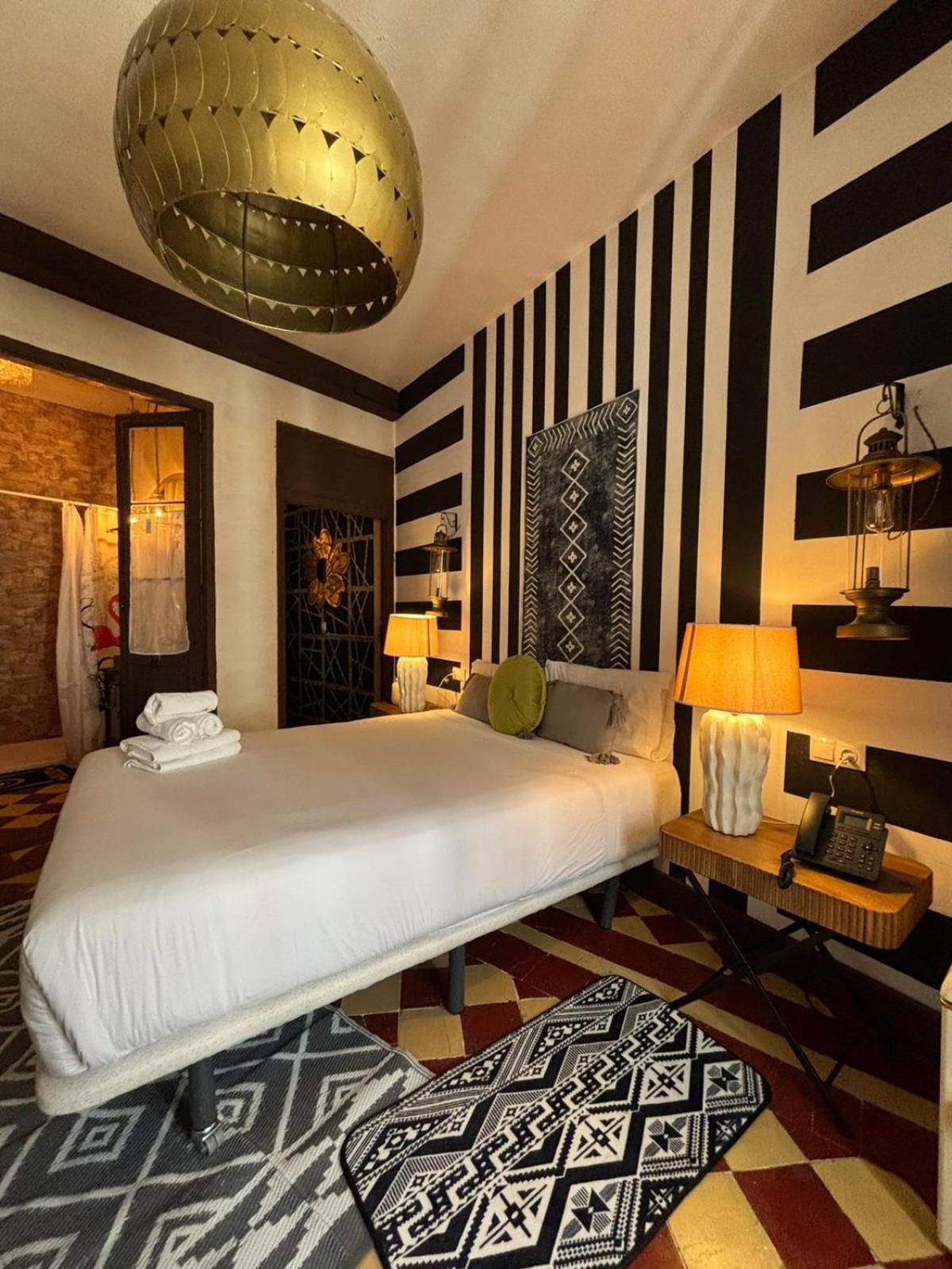 Superior Double or Twin Room,1758289703:JPEG