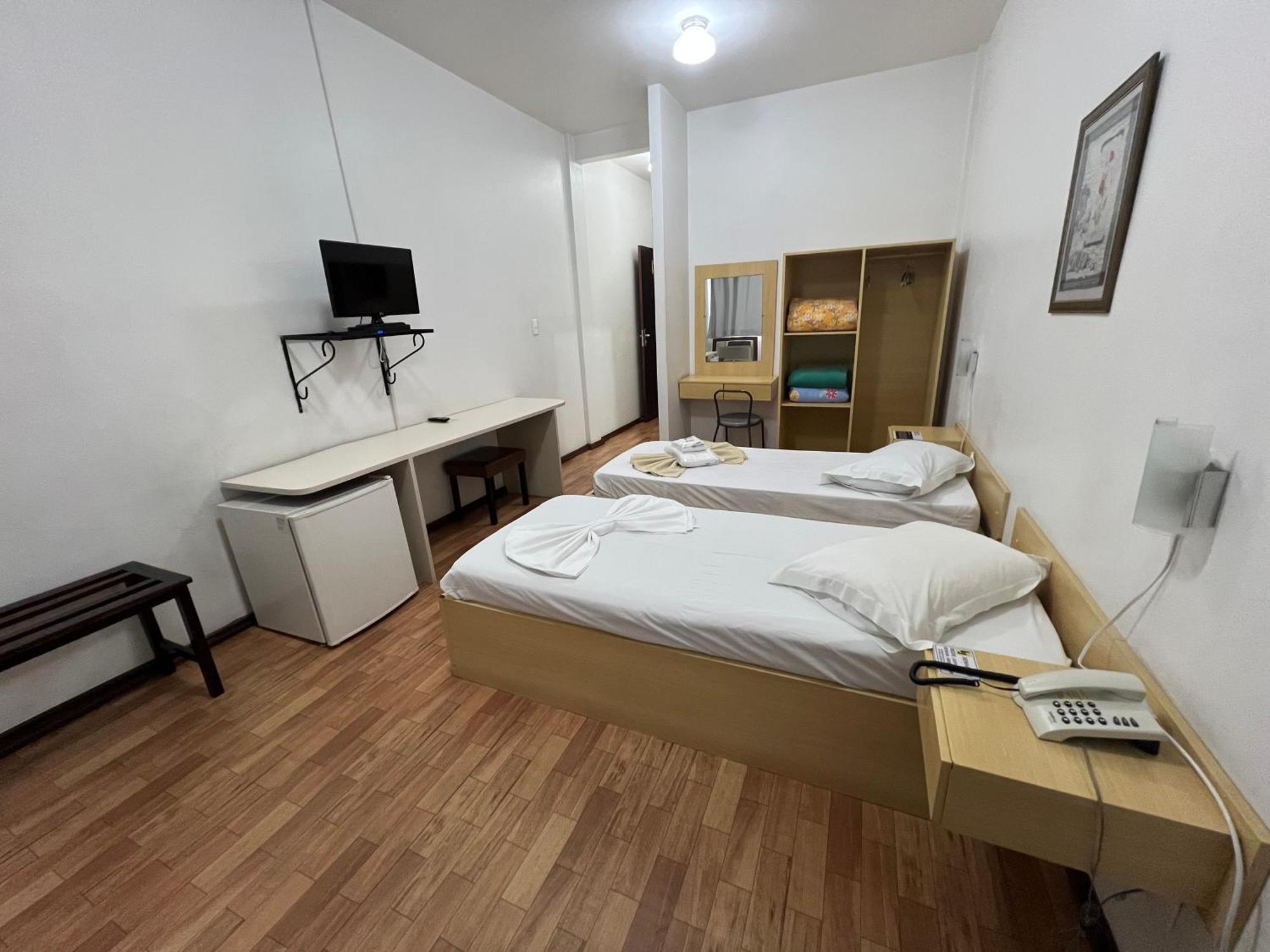Quarto Deluxe com 2 Camas de Solteiro