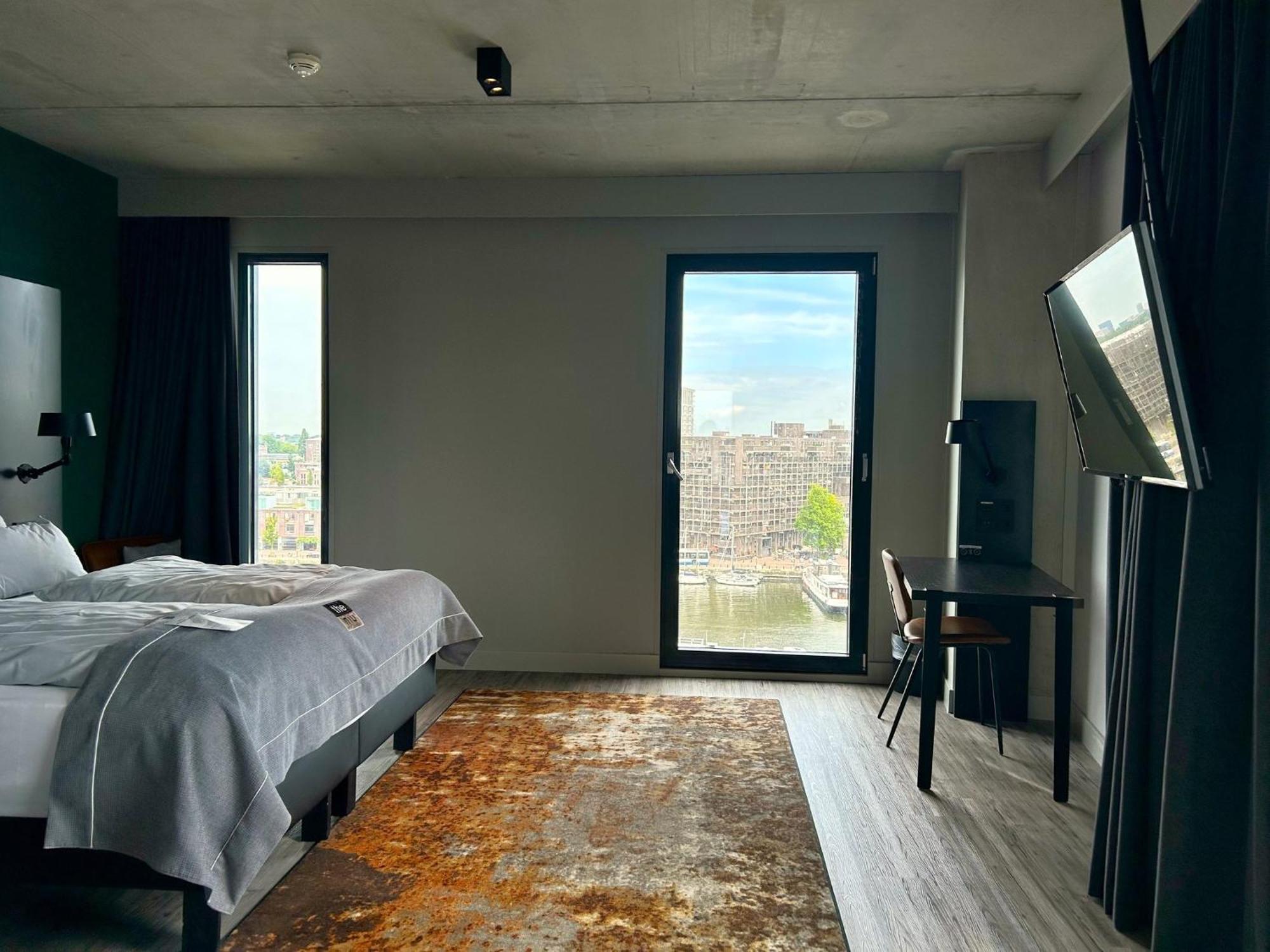 Premium Queen Room Harbour View