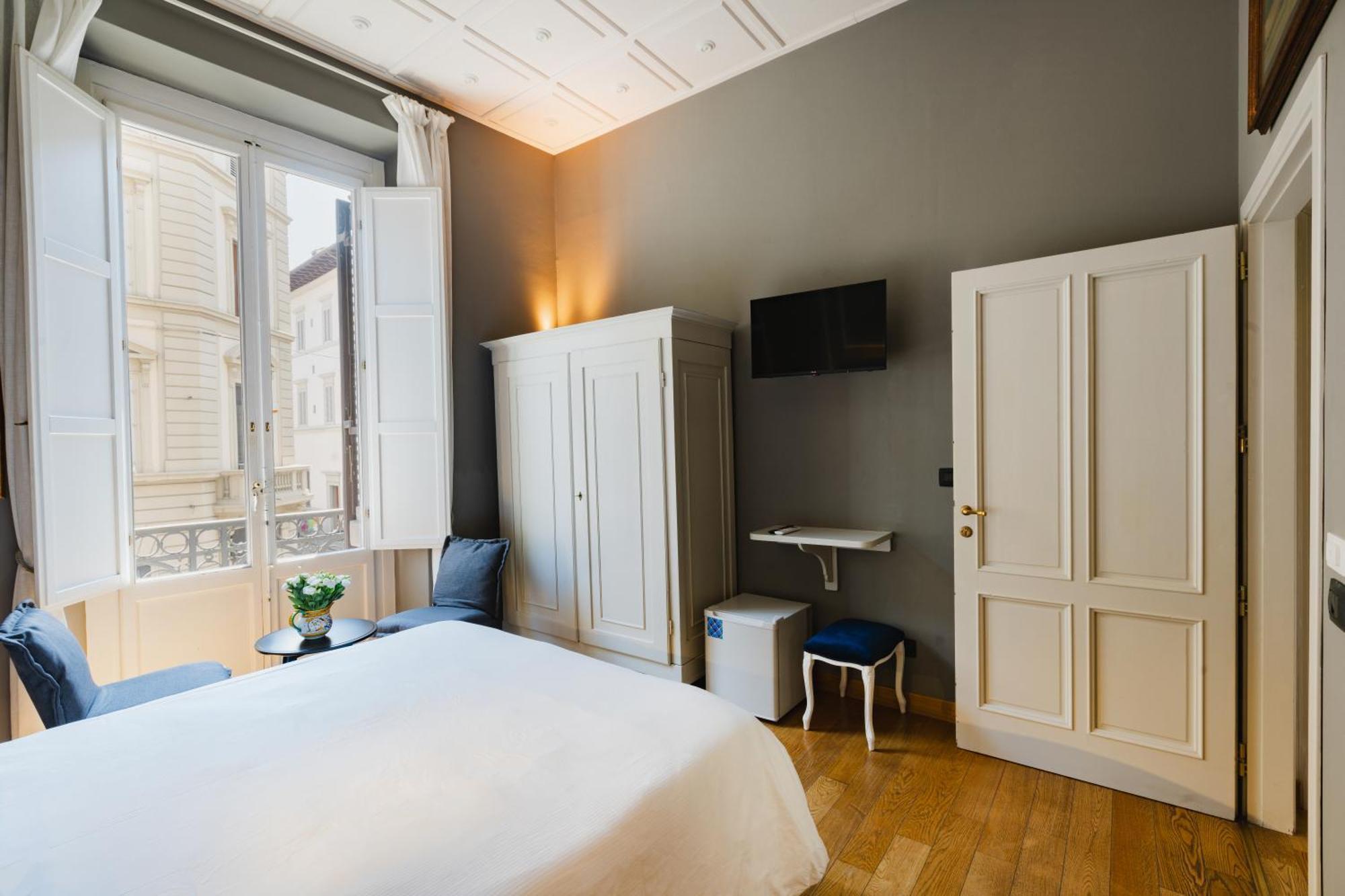 Double Room,1700018444:JPEG