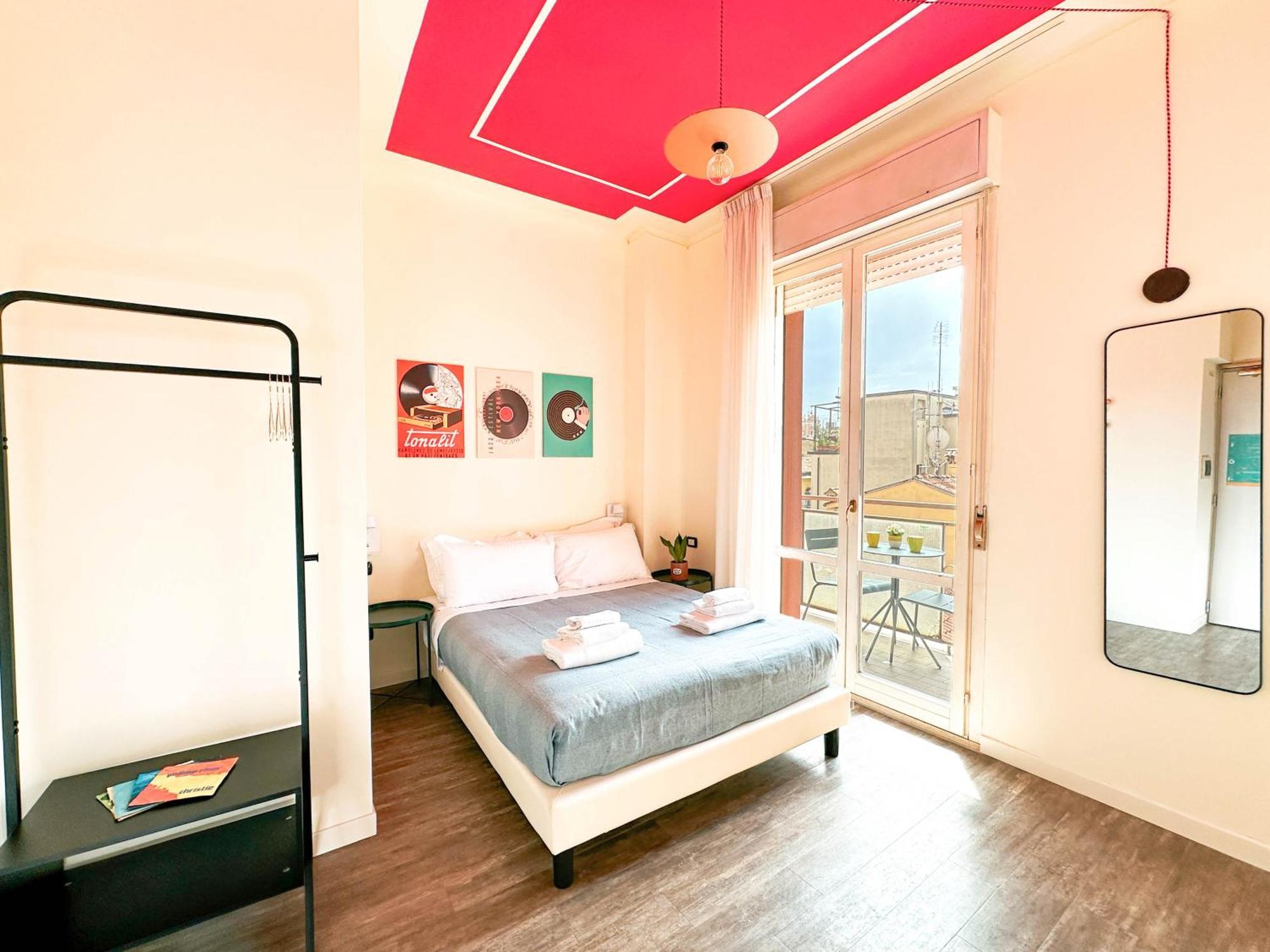 Standard Double Room,1702099732:JPEG
