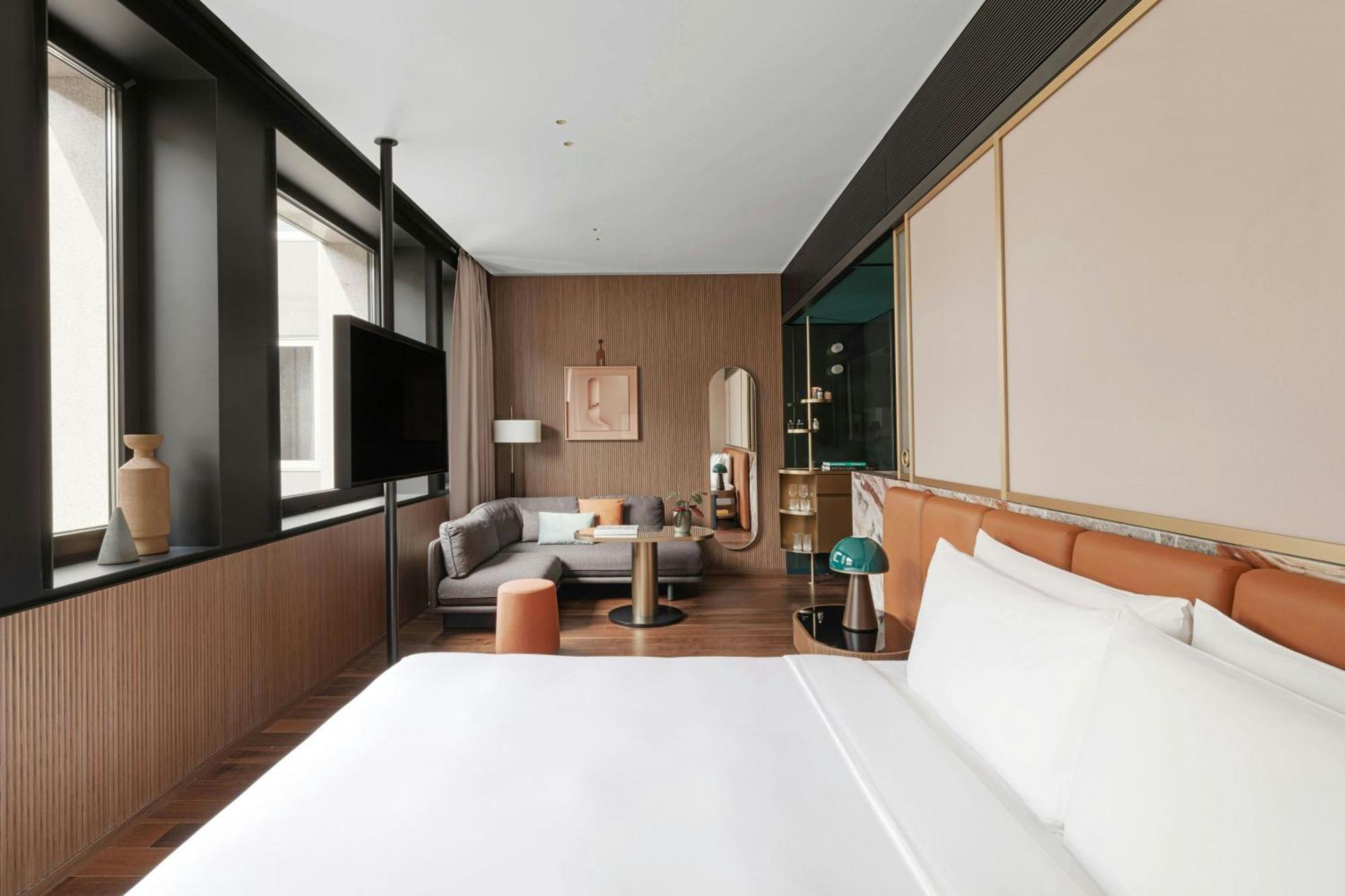 Junior King Suite,1701134185:JPEG