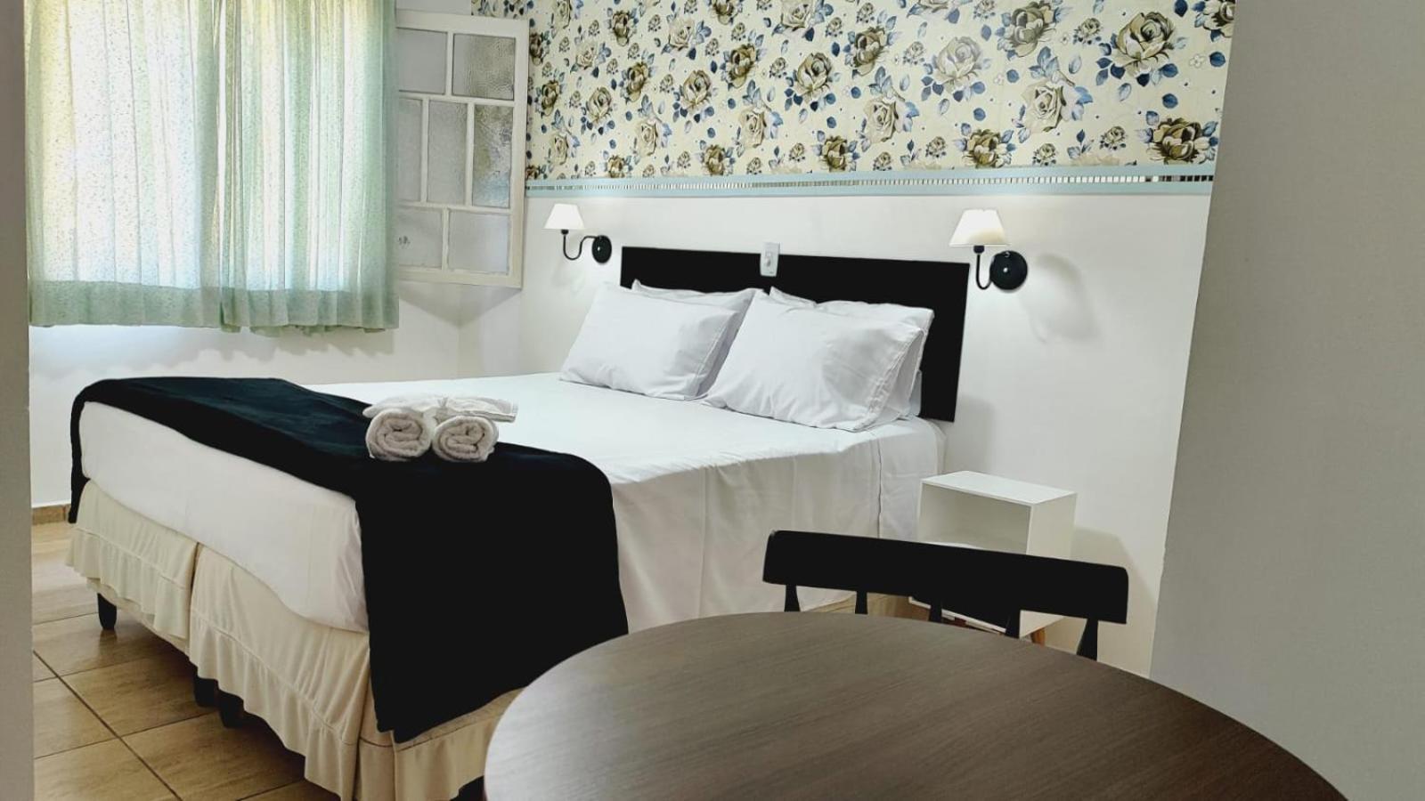 Double Room,1351827811:JPEG