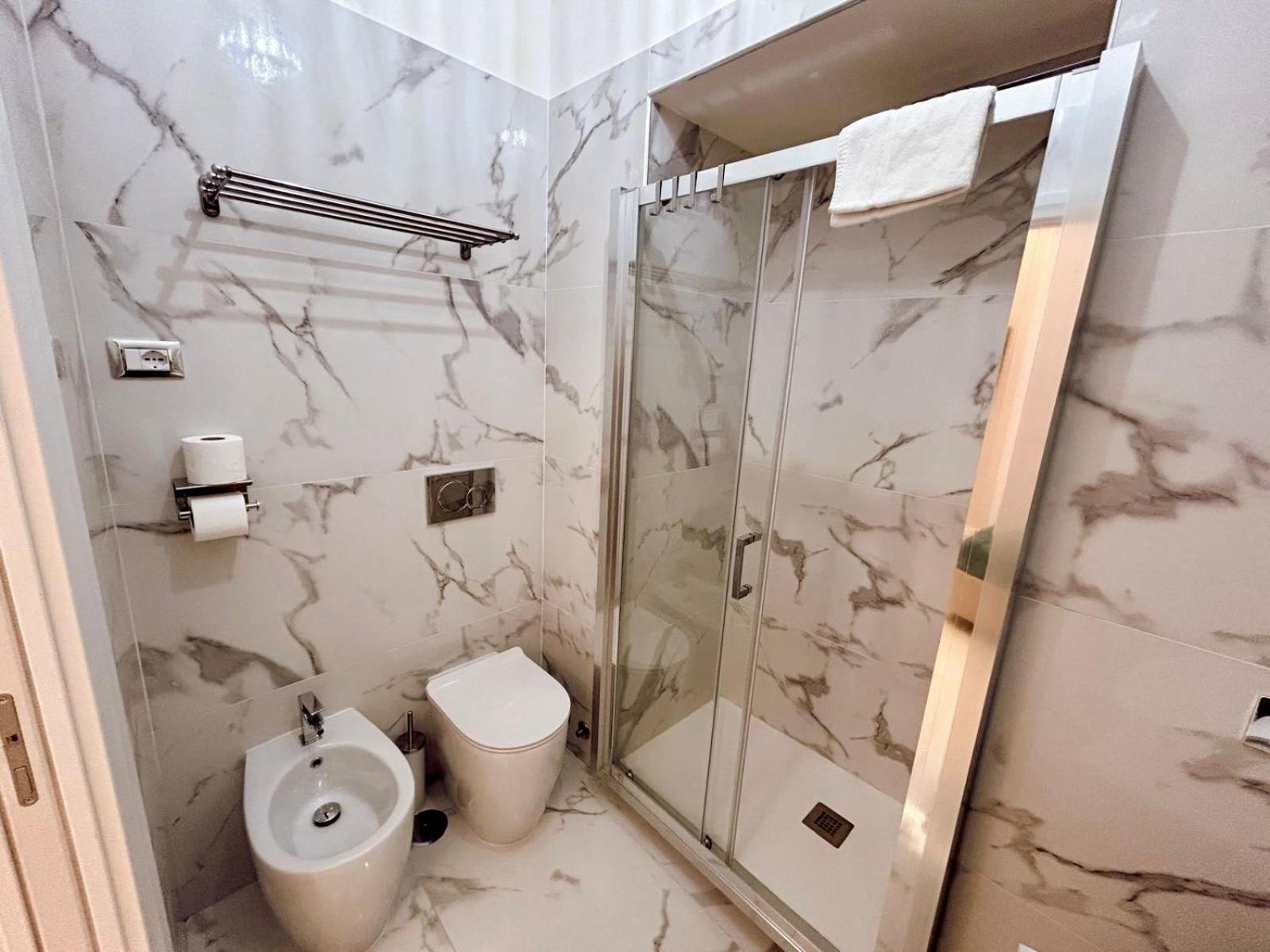 Standard Quadruple Room,1703589249:JPEG