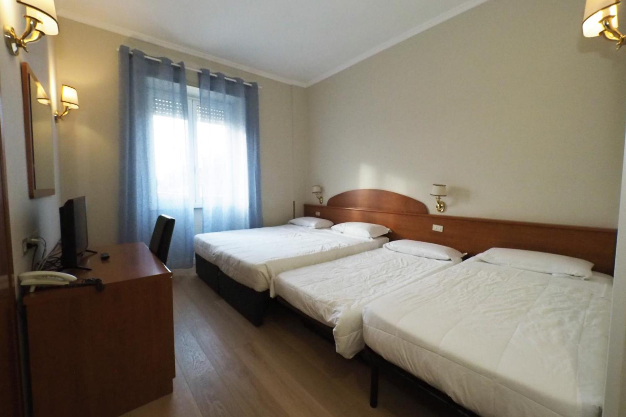 Classic Quadruple Room