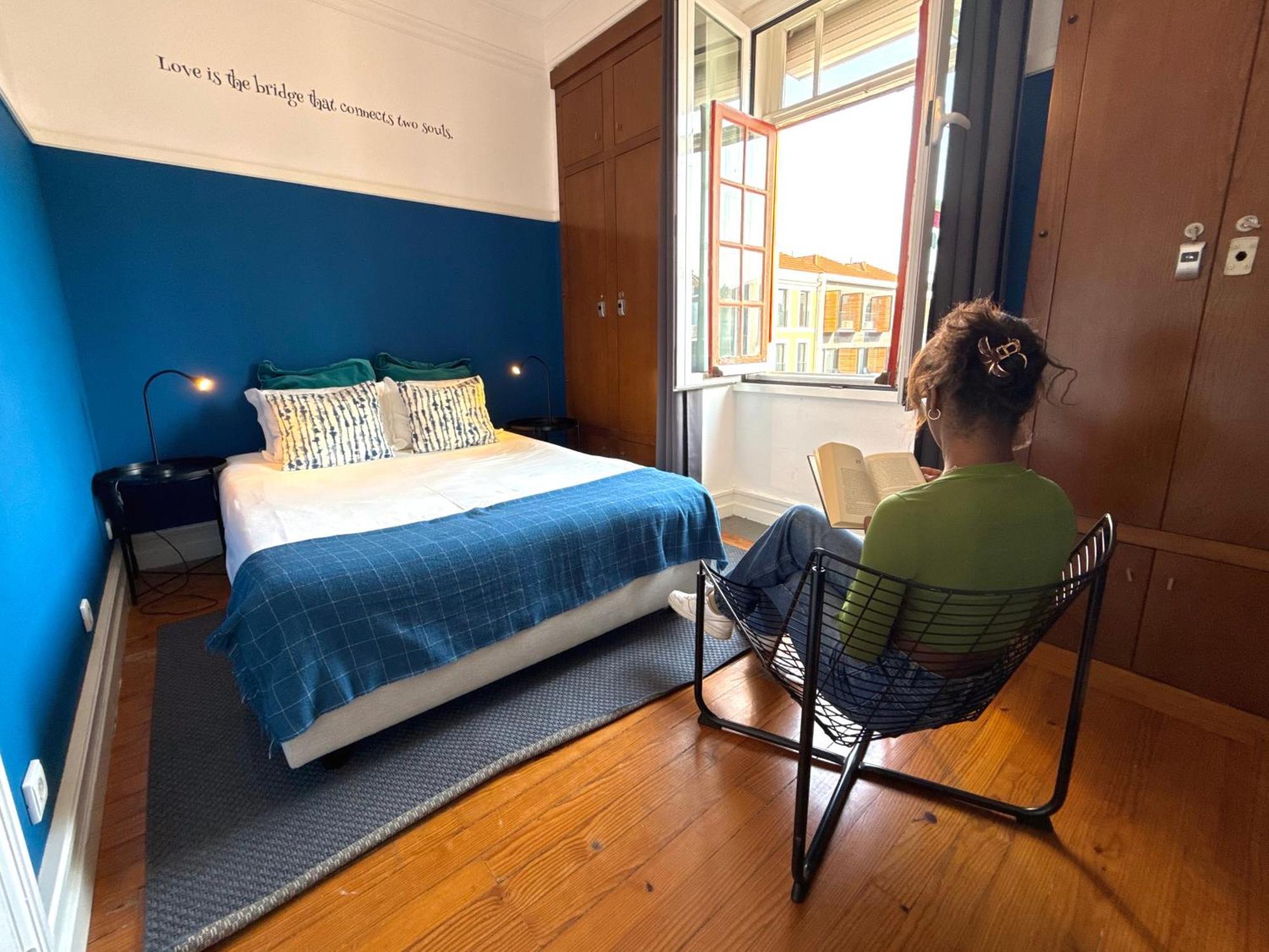 Single Room,1704939651:JPEG