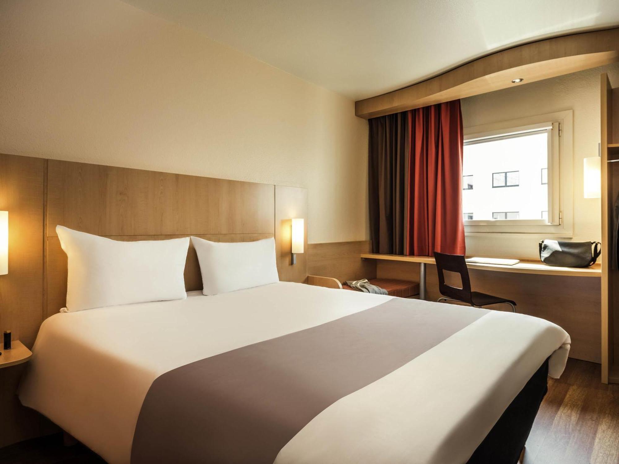 Standard Double Room,1731392182:JPEG