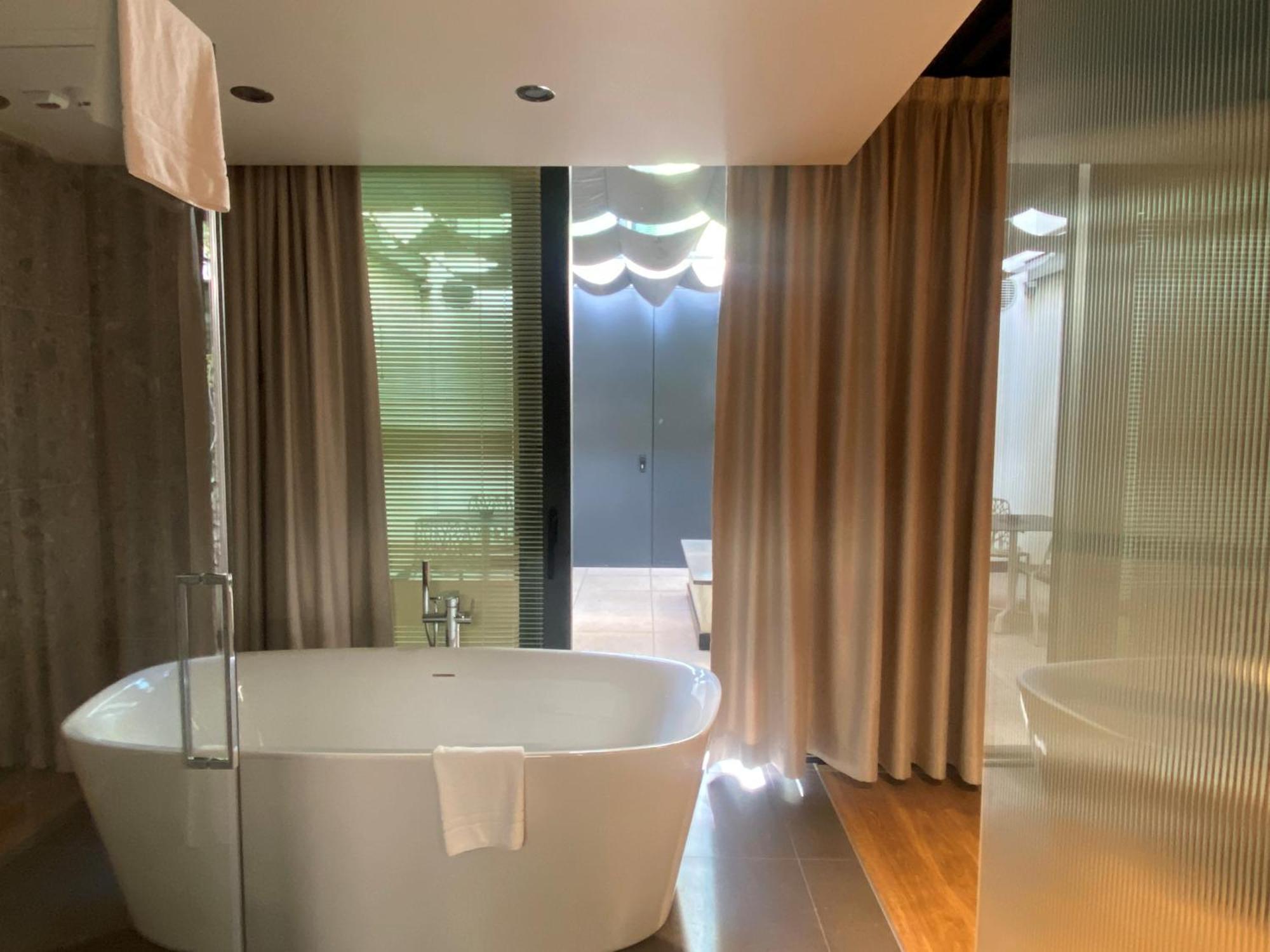 Deluxe Room Patio