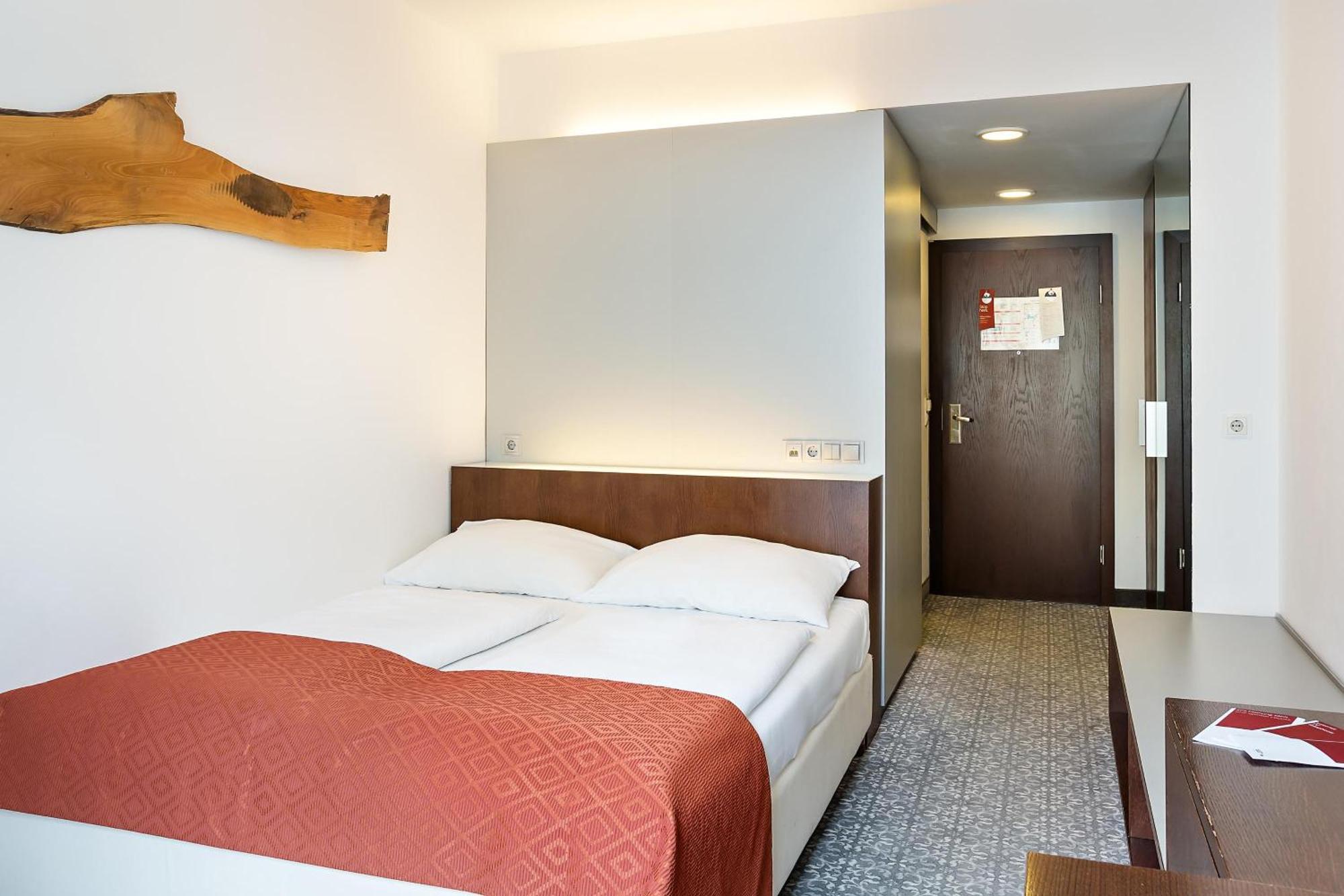 Classic Room,1516433188:JPEG