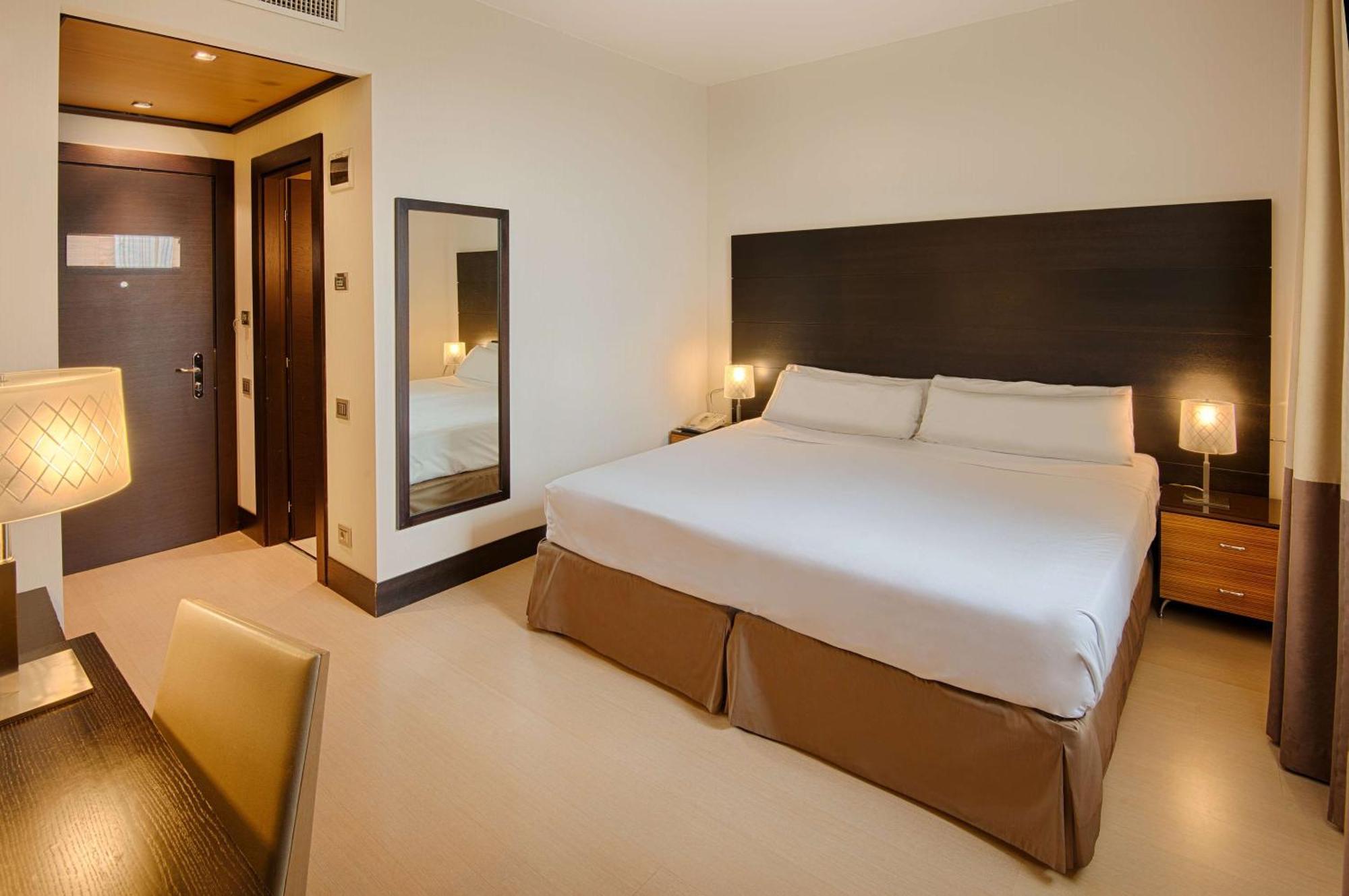 Standard Double Room,1706779530:JPEG