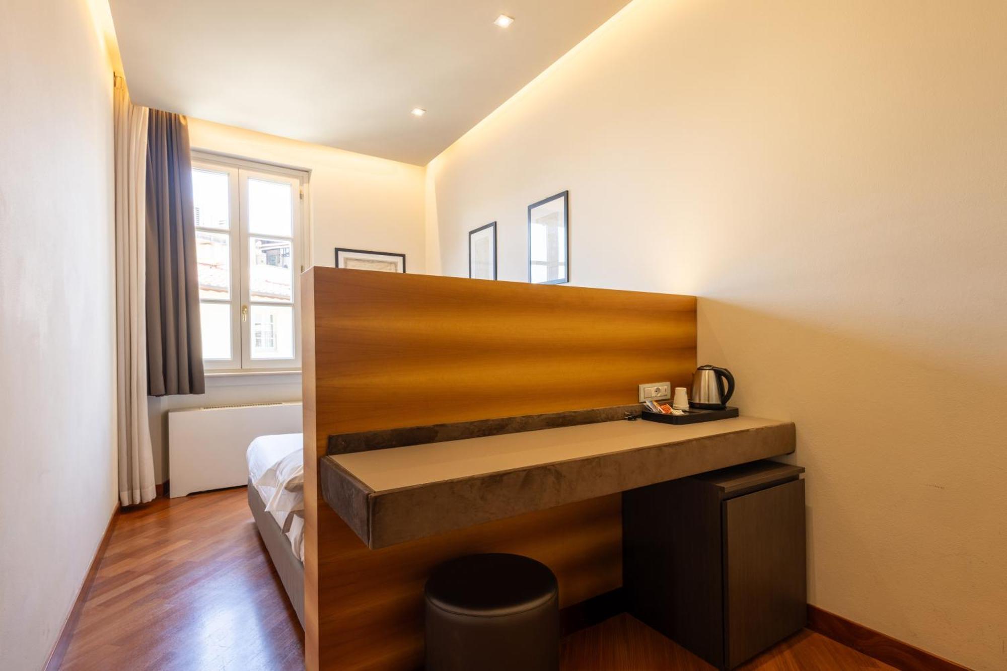 Double Room French Bed,1706782018:JPEG