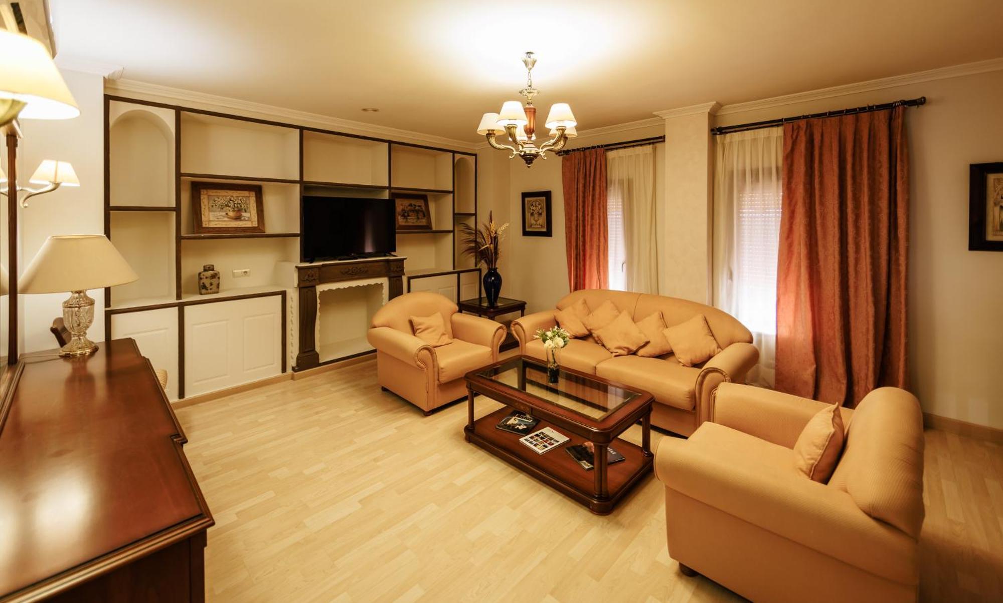 Royal Suite,1706782371:JPEG