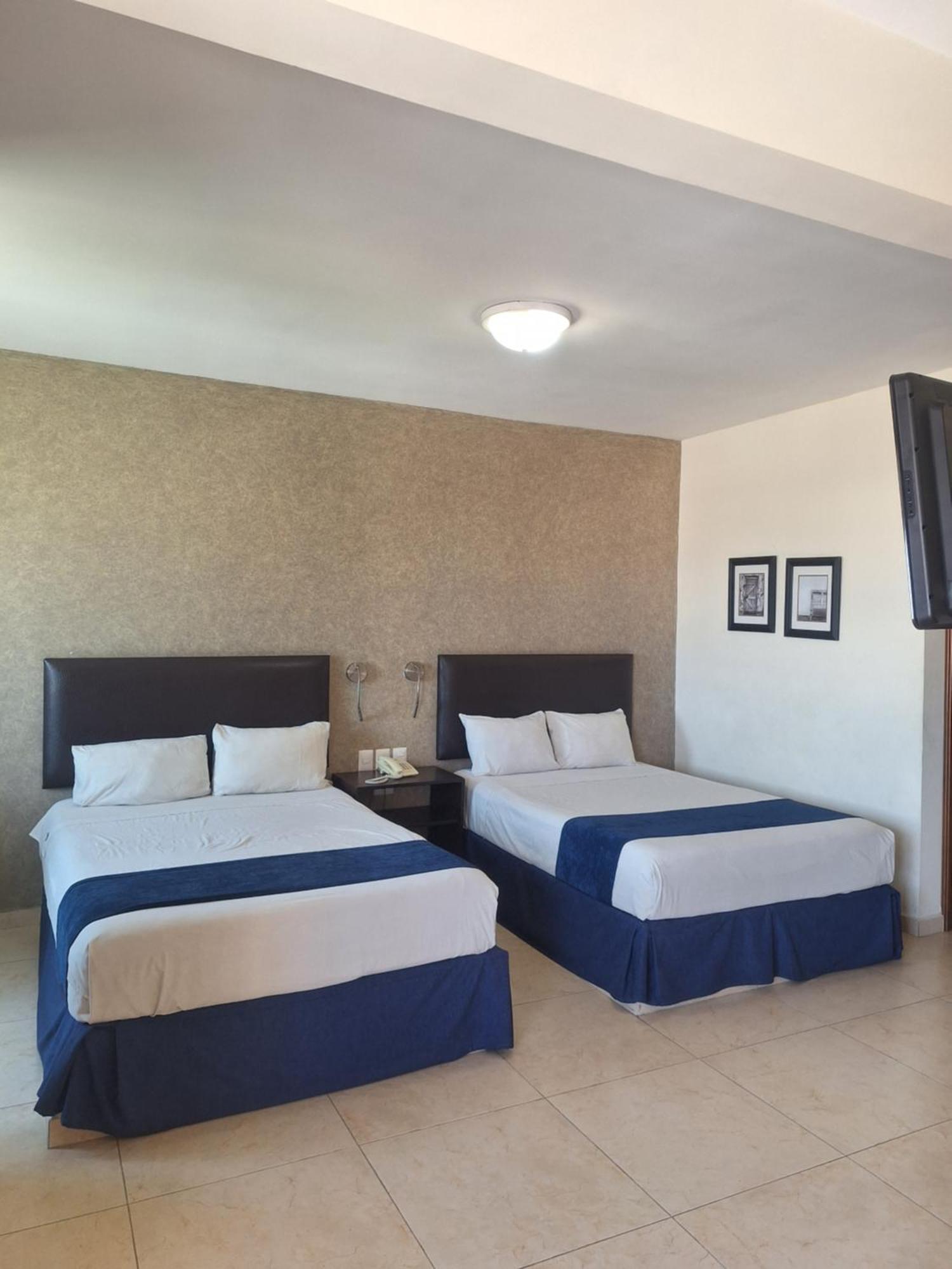 Executive Double Room Two Double Beds,1706818095:JPEG