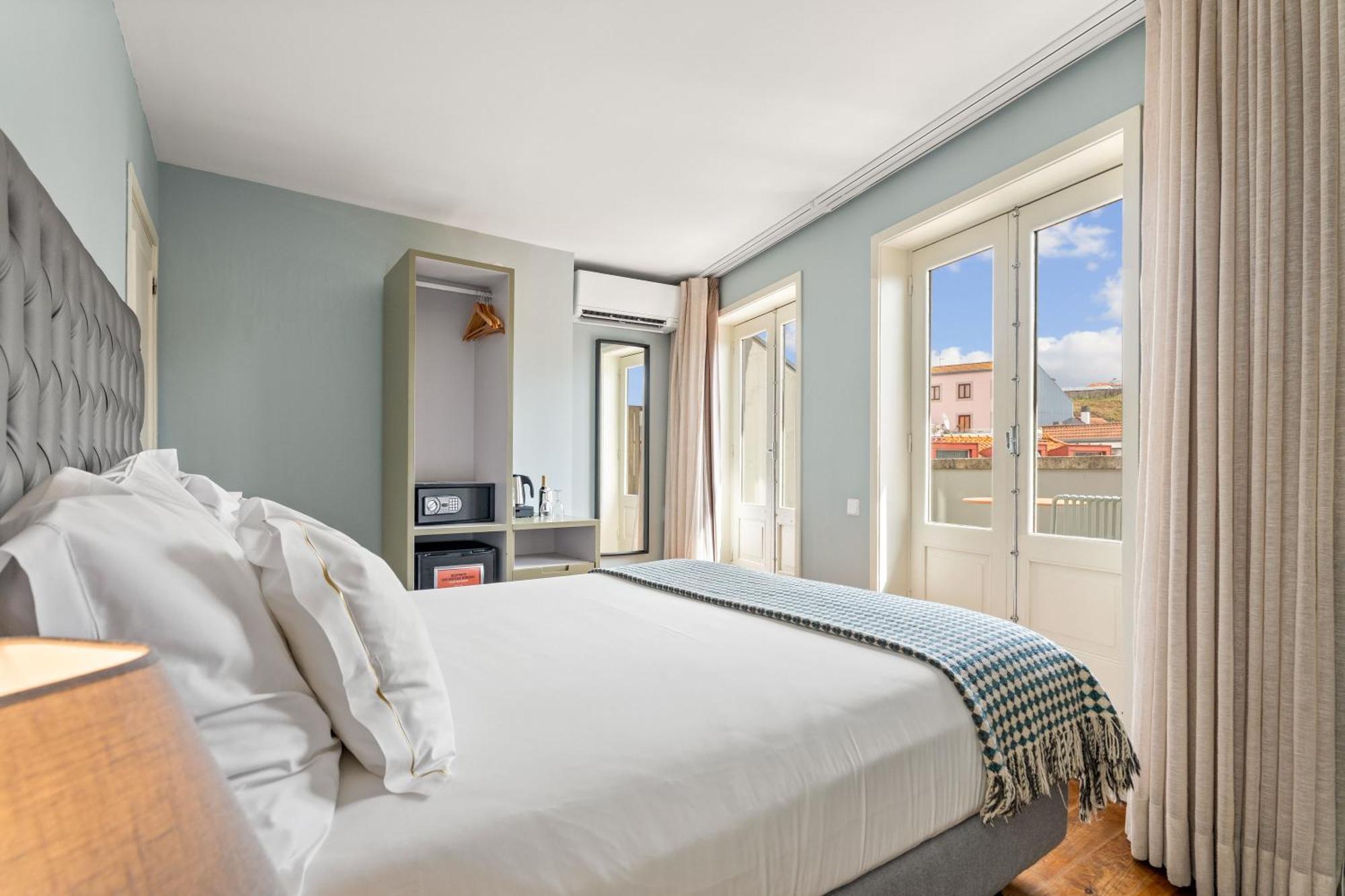 Double Room Balcony,1706841105:JPEG
