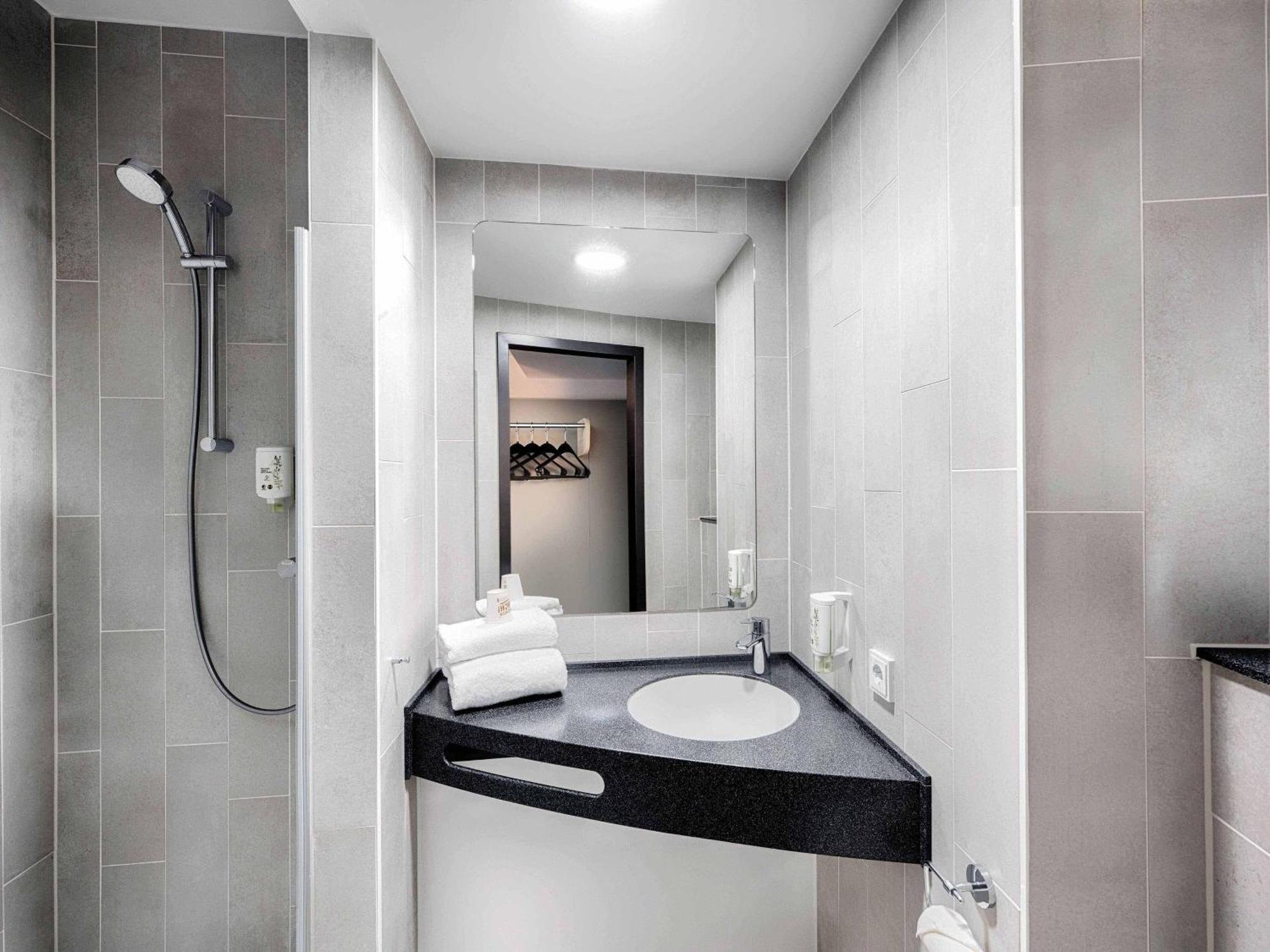 Premium Double Room,1706860381:JPEG