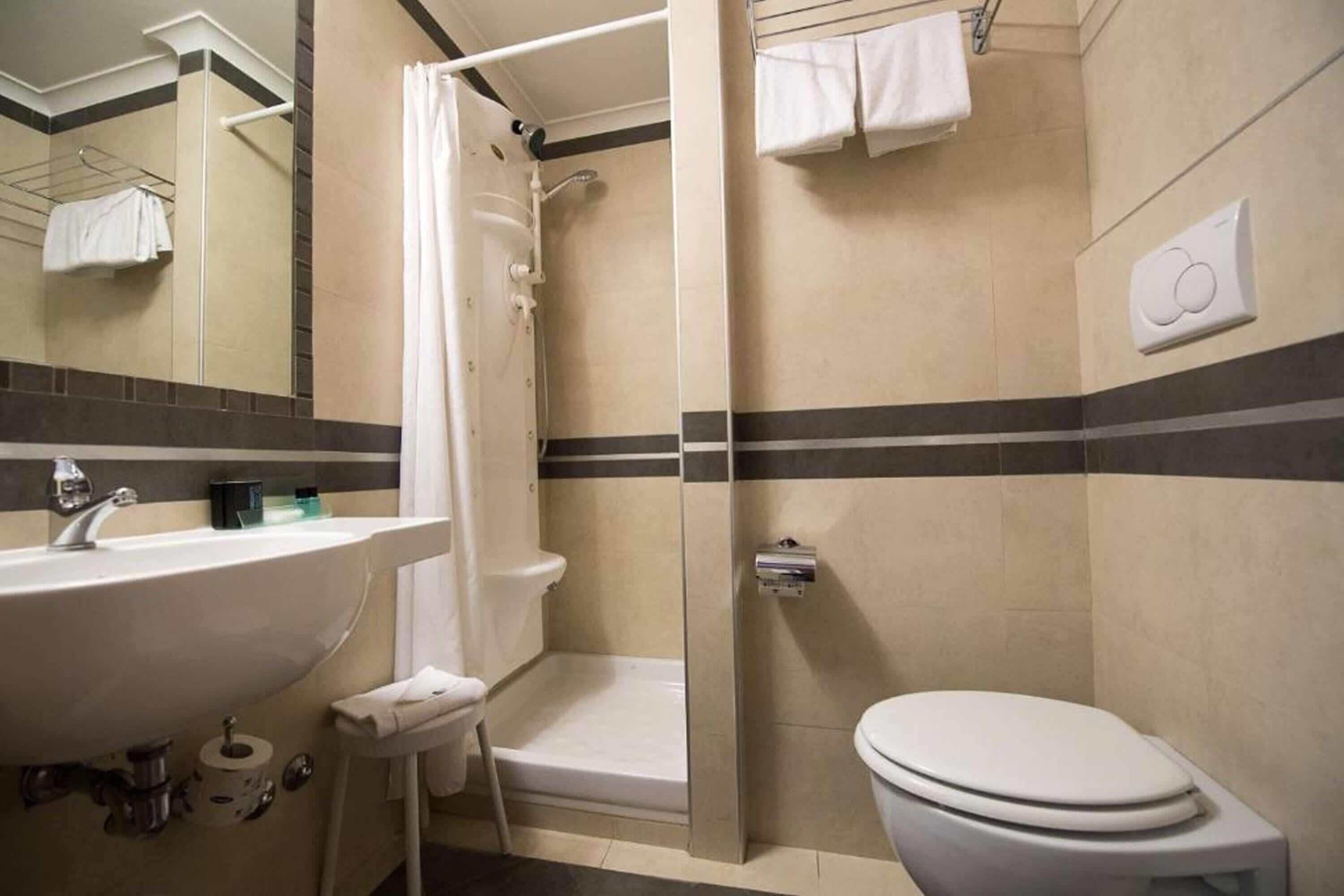 Twin Room,1769490523:JPEG