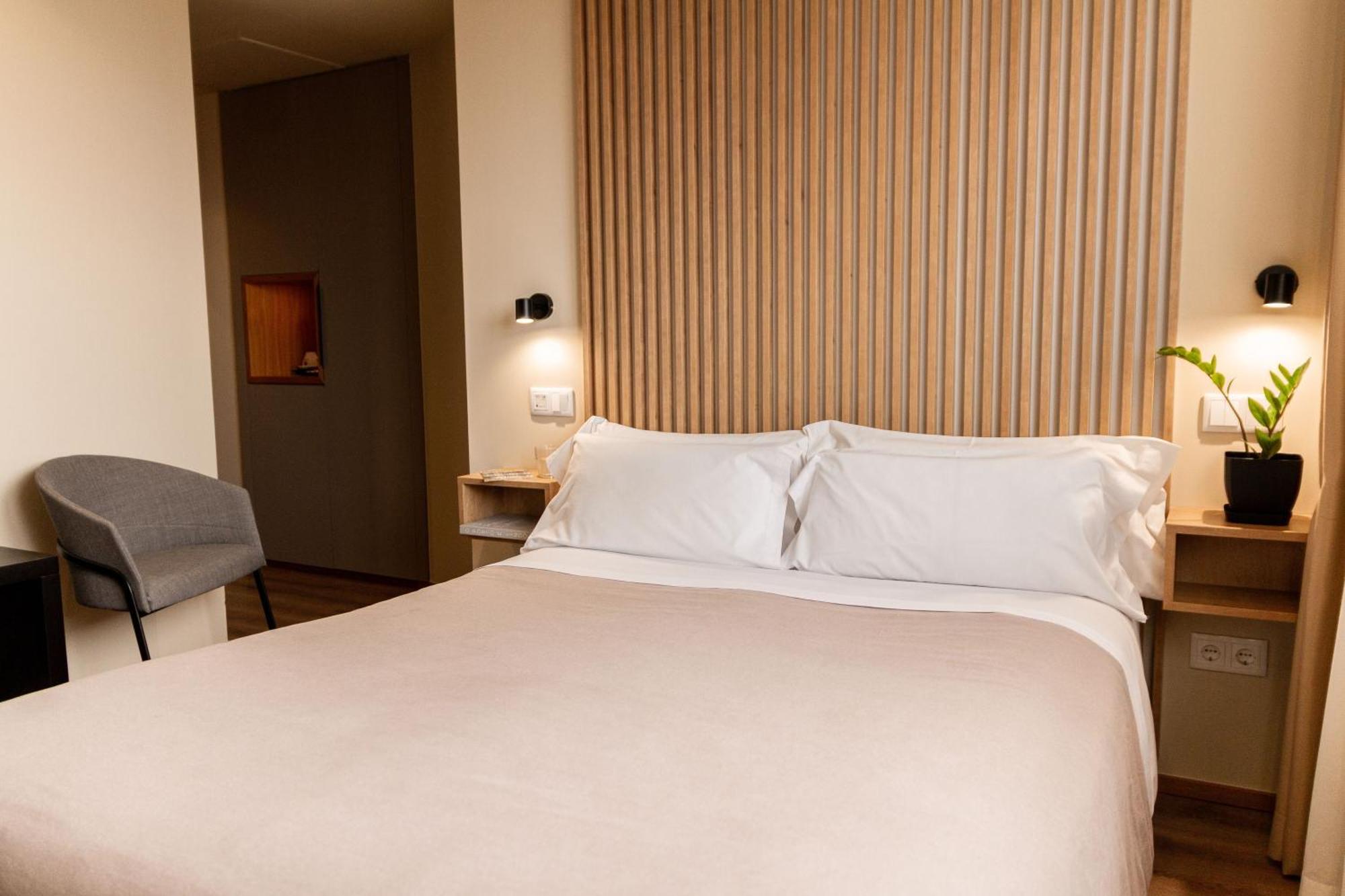 Double or Twin Room,1708321730:JPEG