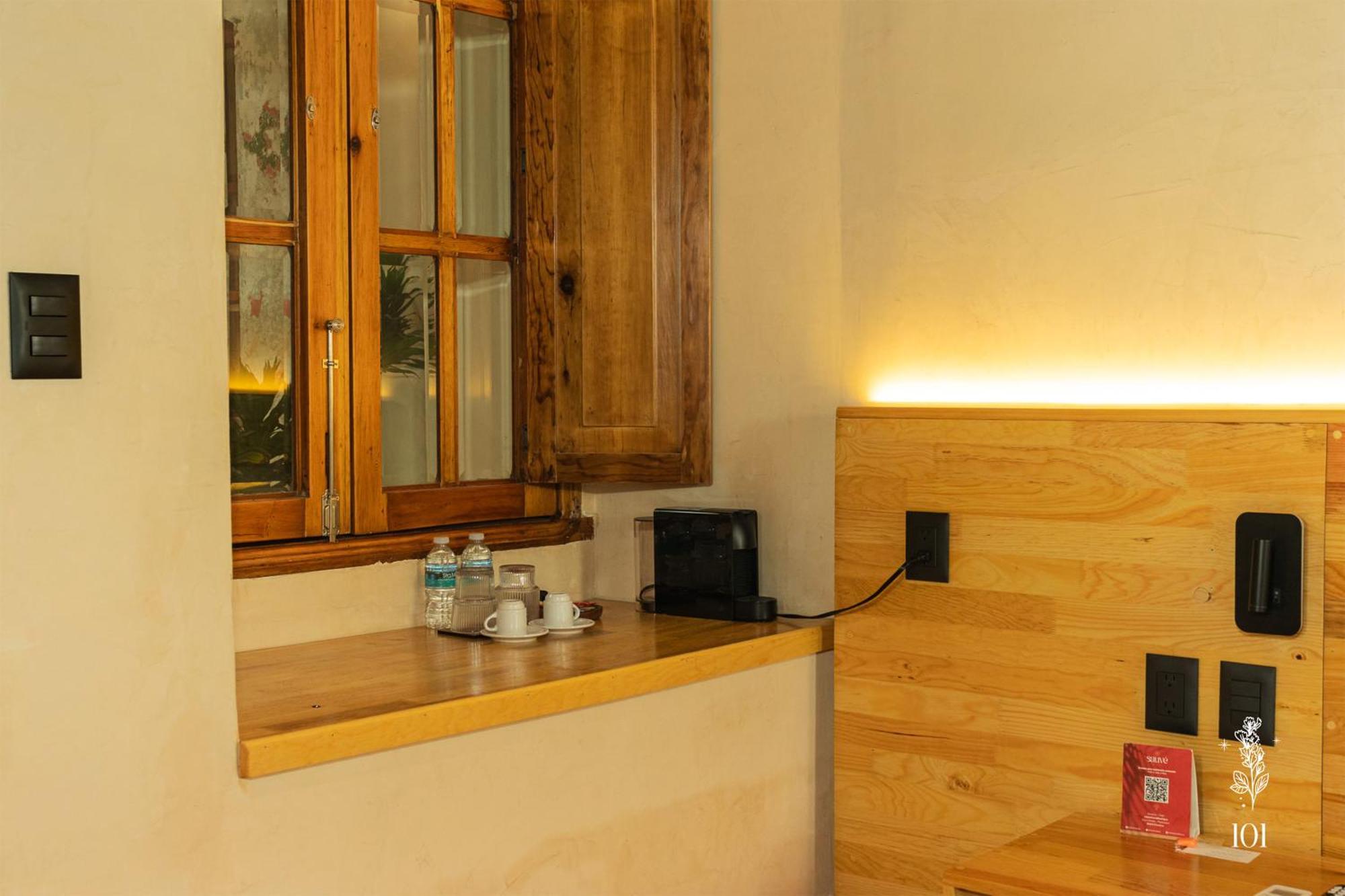 Deluxe Double Room Bath