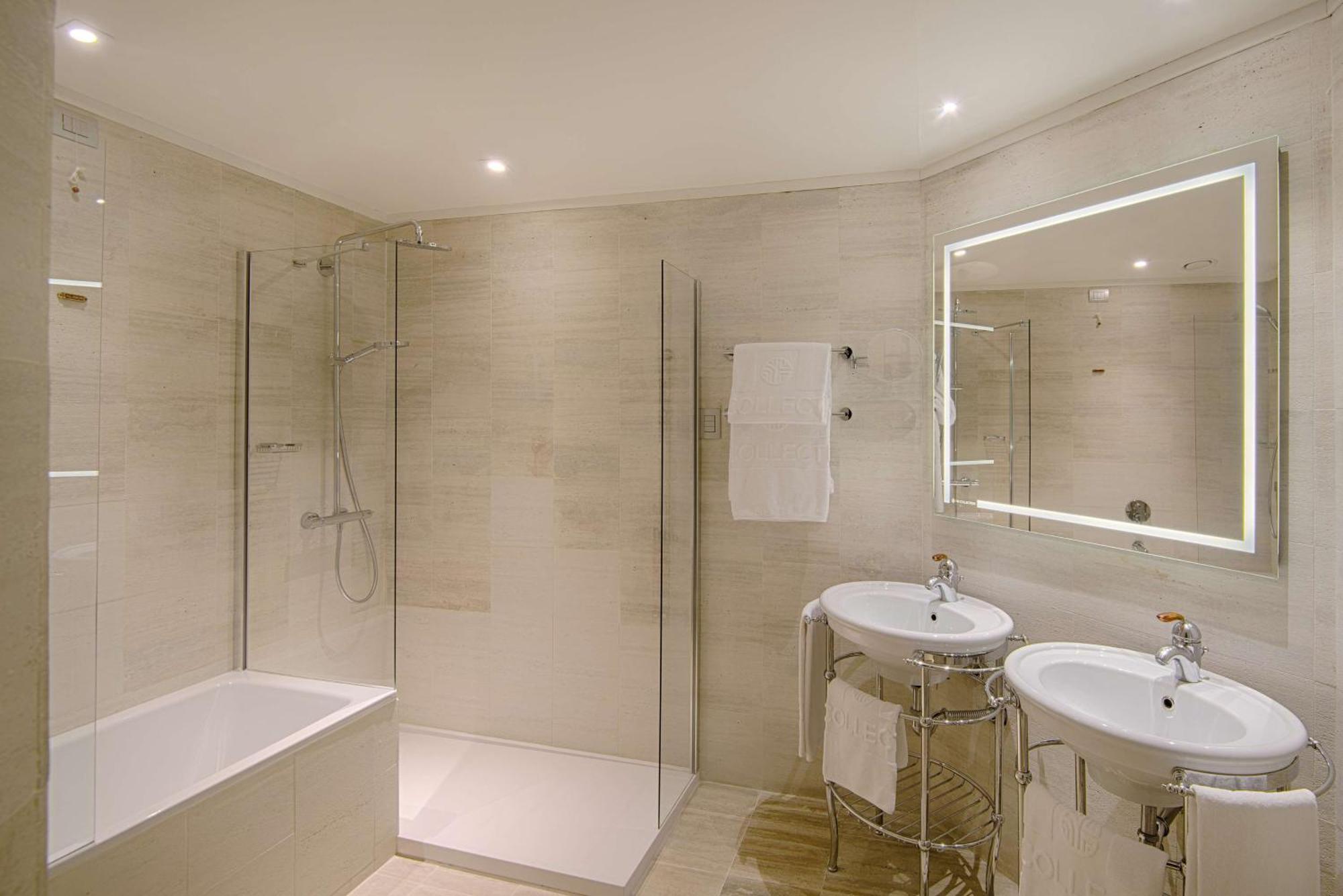 Superior Double or Twin Room XL,1674698348:JPEG