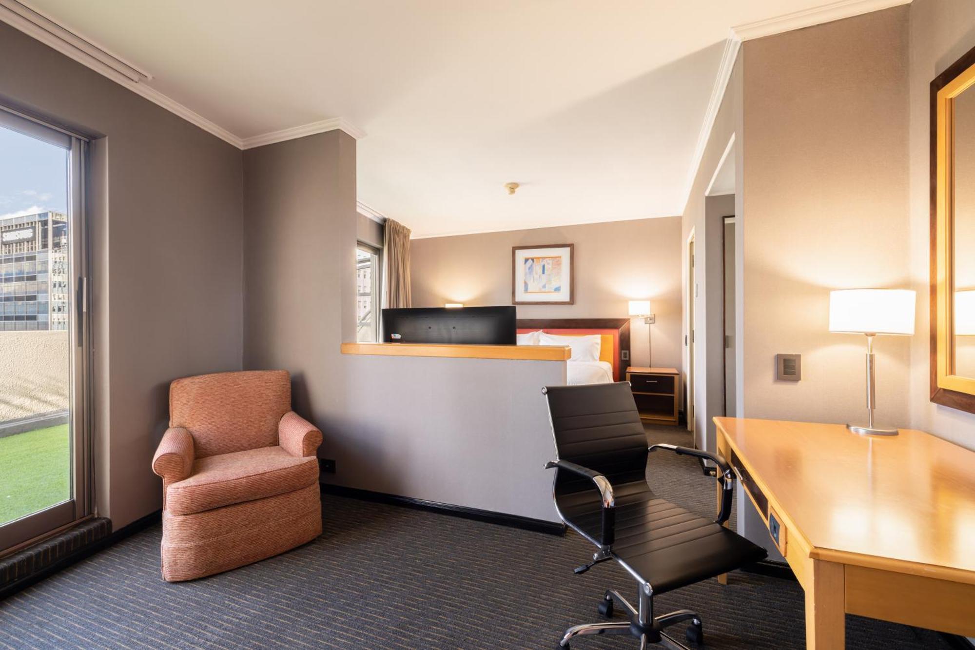 King Suite City View