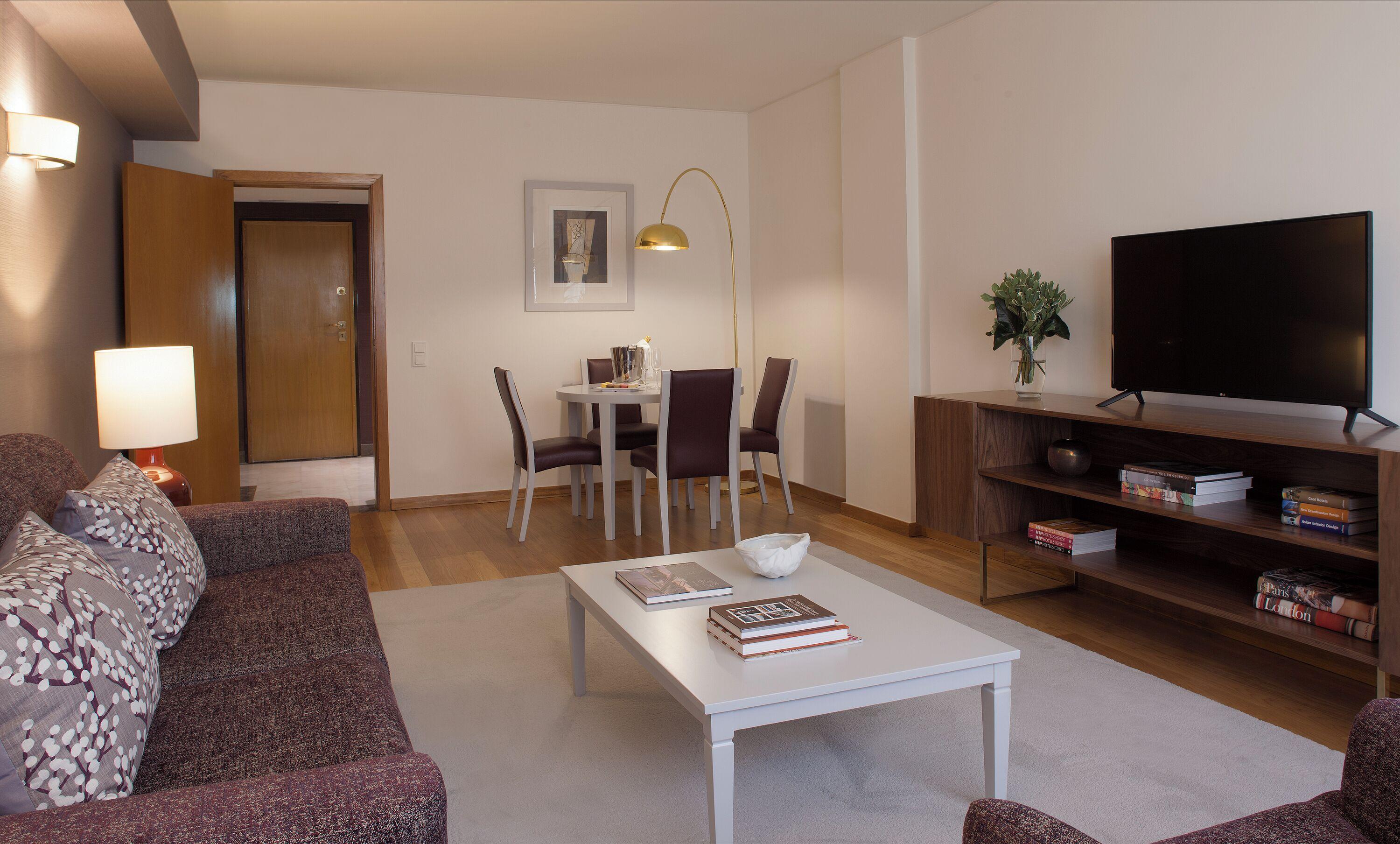 Deluxe Family Apartment,1709674205:JPEG