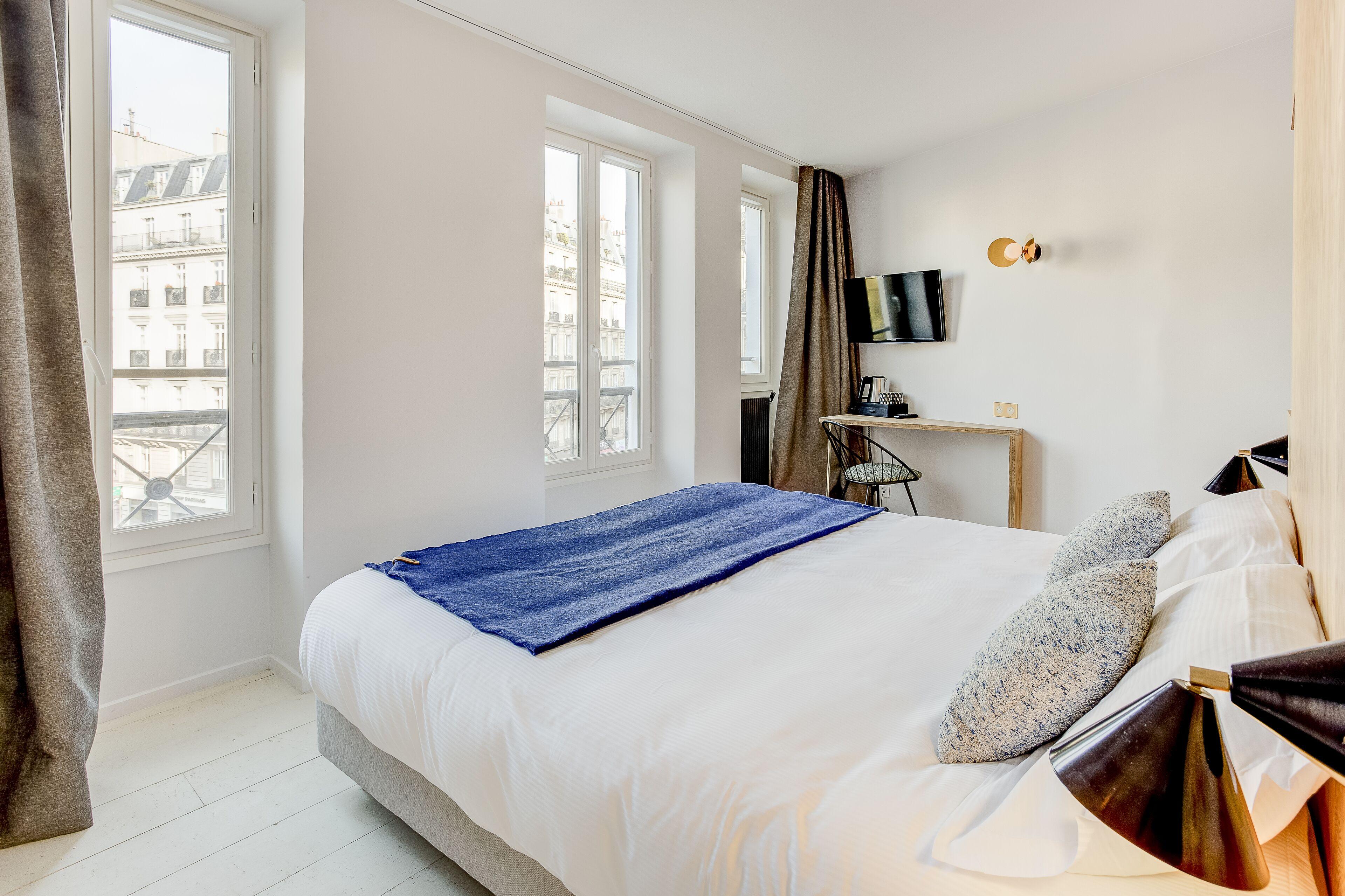 Superior Double or Twin Room City View