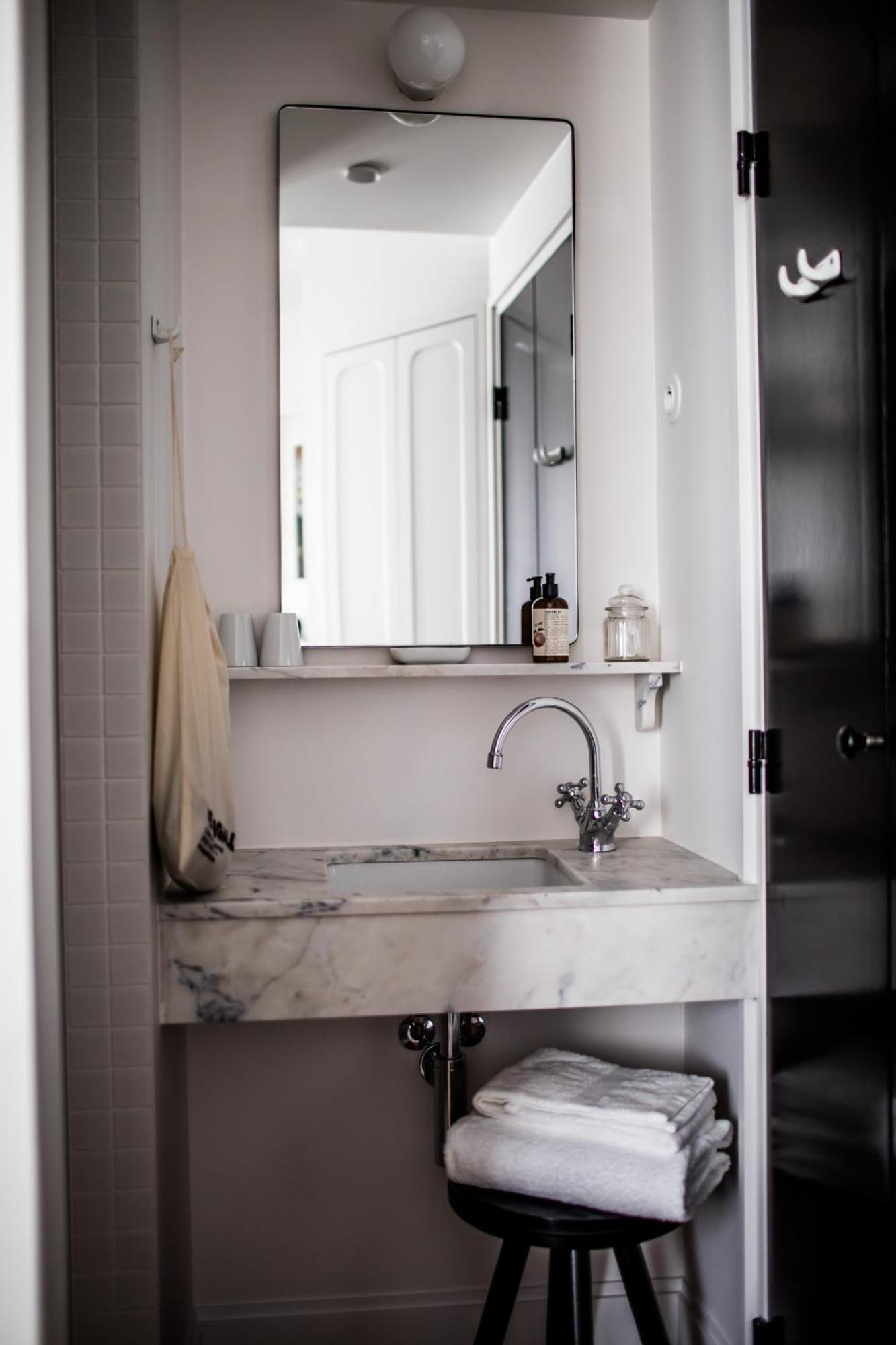 Superior Room "Pigalle 17"