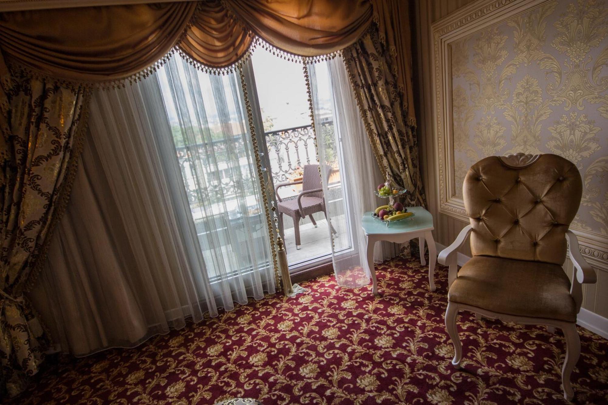 Superior Double Room Bosphorus View