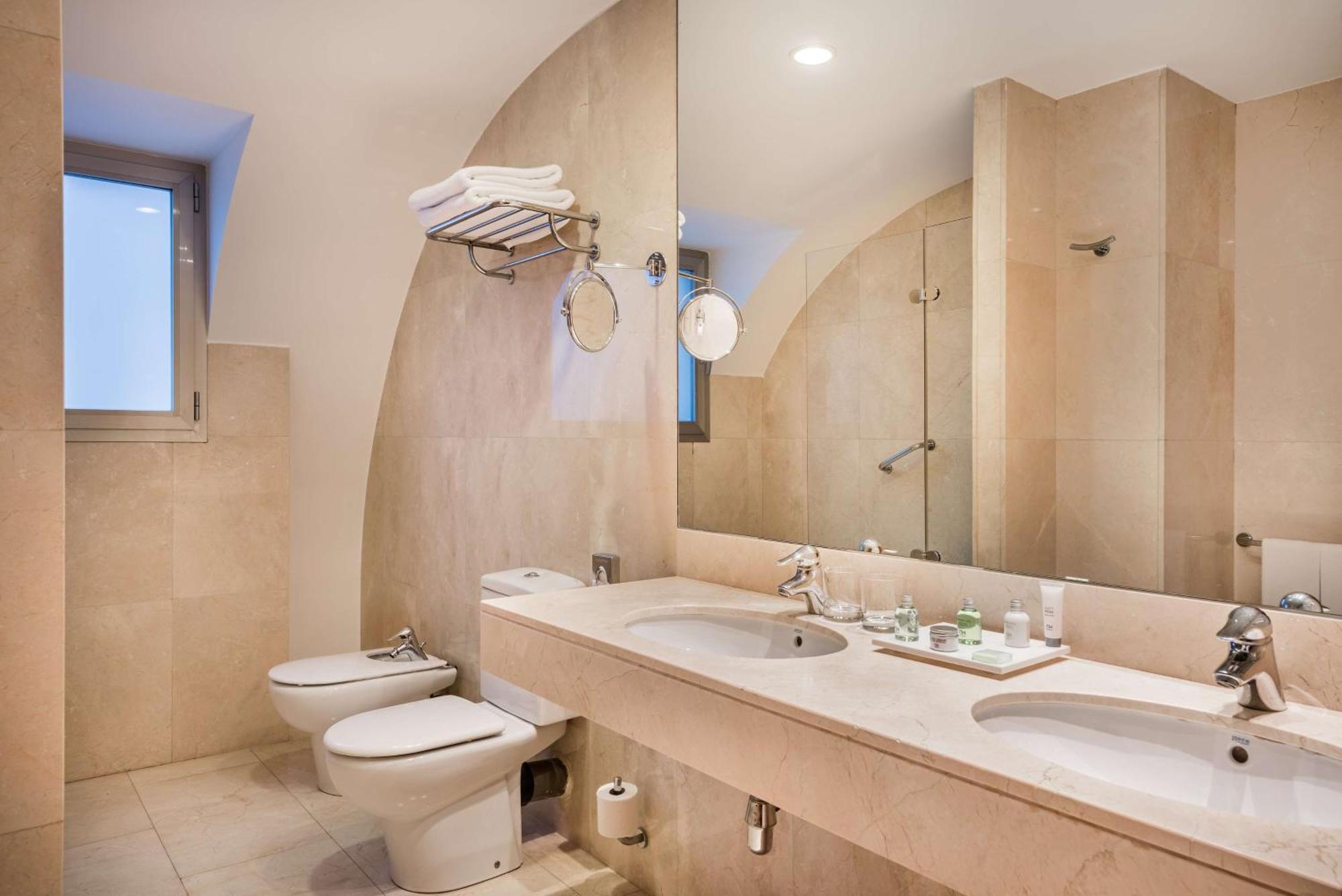 Superior Double or Twin Room Terrace